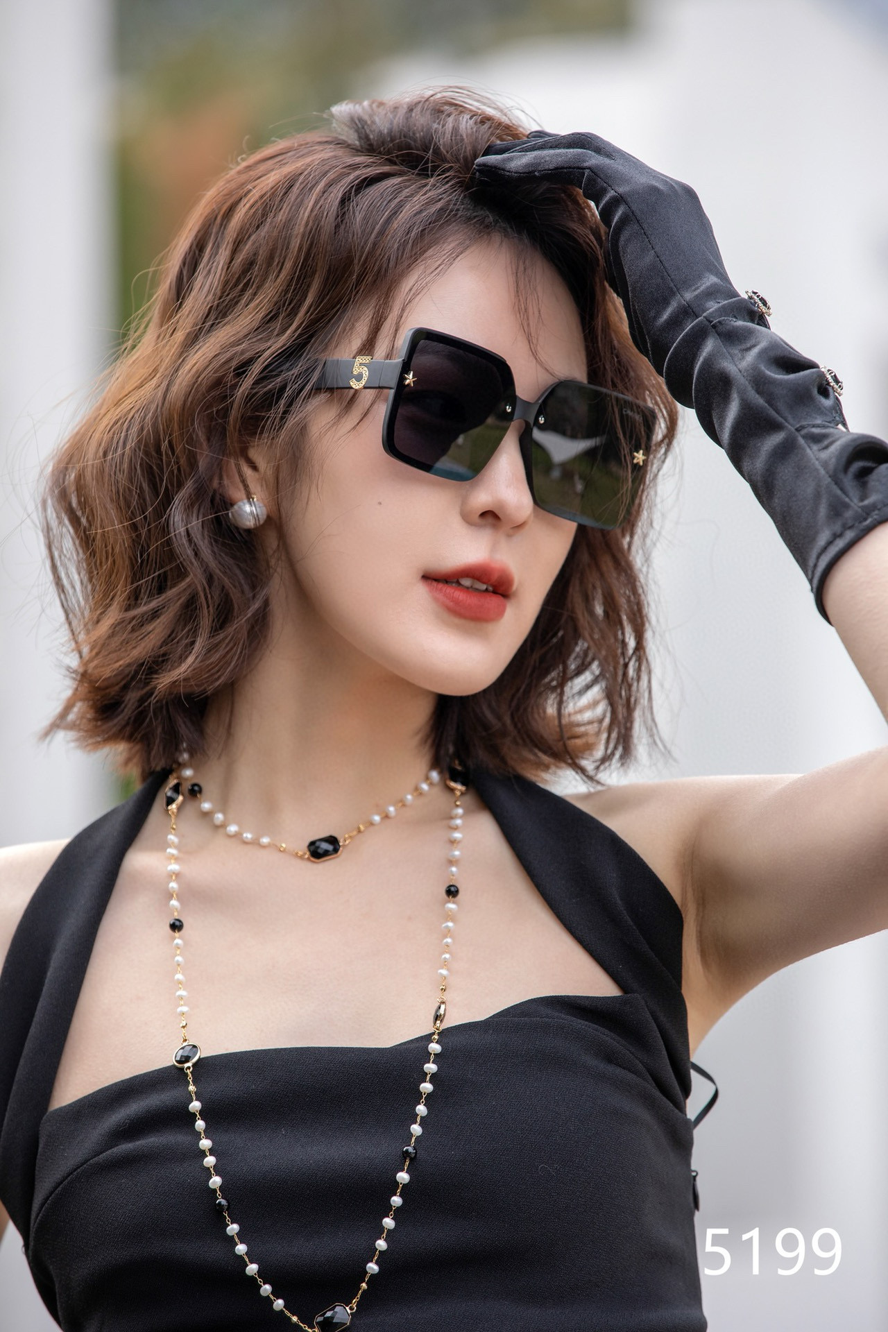 P香奈儿【tr偏光系列】
2025新款偏光太阳镜 款式多 。
经典的方框设计，不挑脸型，无论搭配大衣还是