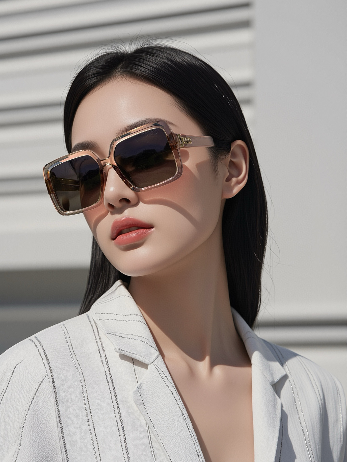 PL家女士偏光墨镜🕶️ 经典四叶草元素🎉复古风大牌范儿（2506）