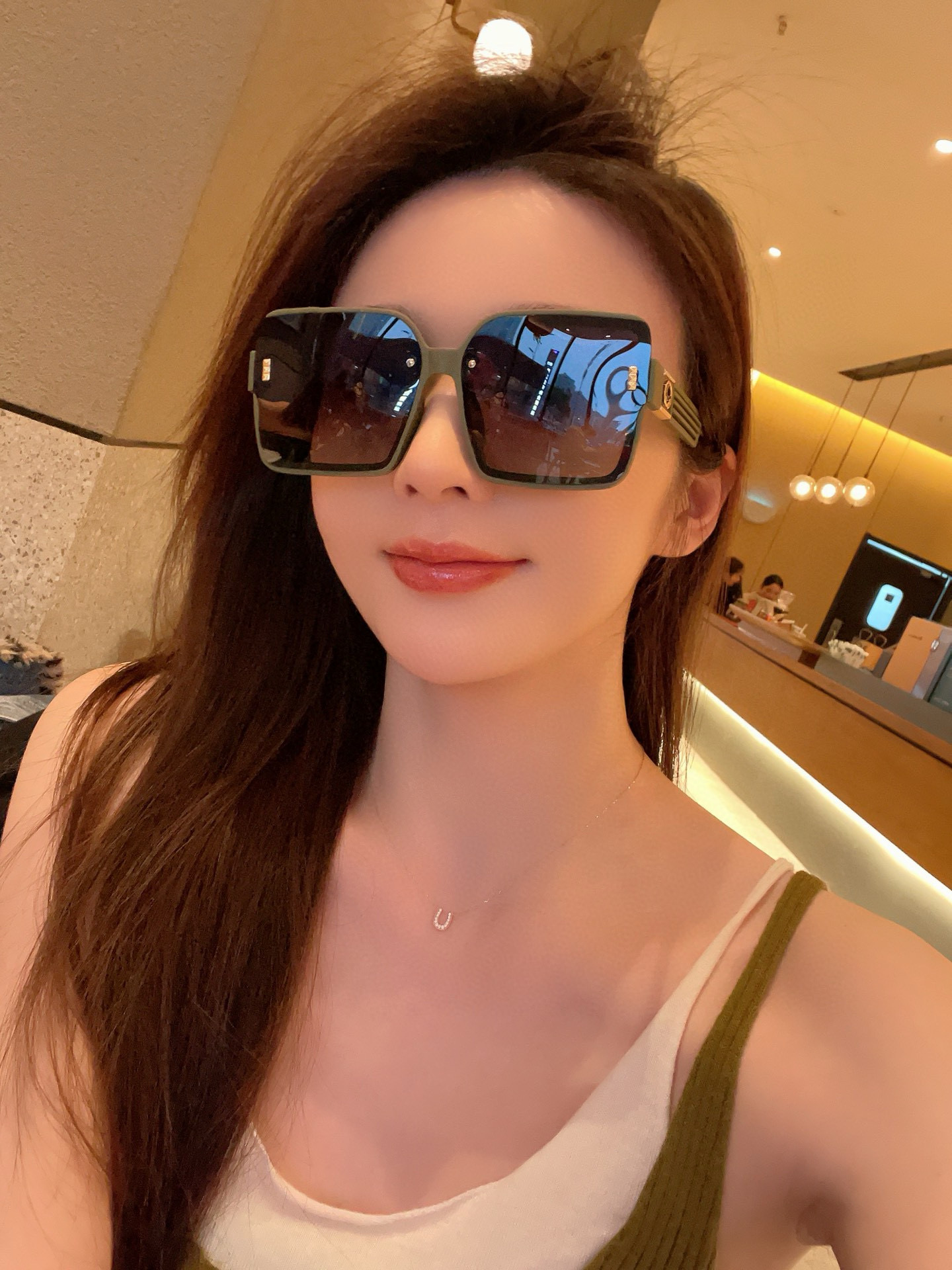 💰135💰女士偏光墨镜🕶️ 经典大G元素🎉复古风 直播款（5192）