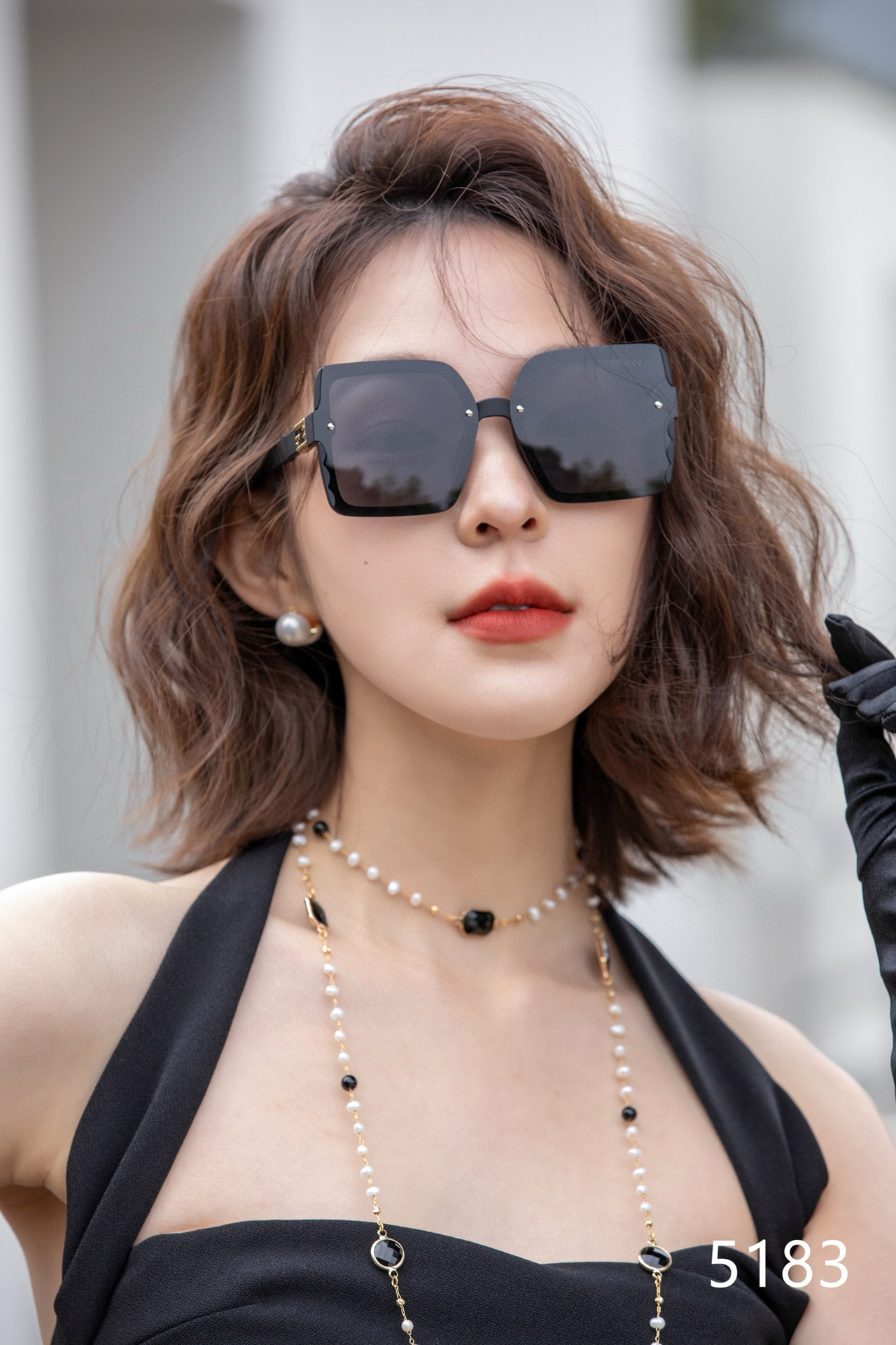 NO:249342,Gucci [Polarized Series] 2025 new polarized sunglasses with many styles. Classic square frame design, not picky about face shape, it shows its temperament whether it is matched with a coat or a dress. Polarized lenses prevent ultraviolet rays with 5183 glasses sunglasses, glasses, gucci, skirts19860909Gucci【偏光系列】 2025新款偏光太阳镜 款式多 . 经典的方框设计,不挑脸型,无论搭配大衣还是连衣裙都非常显气质 偏光镜片预防紫外线配5183眼镜墨镜太阳镜,眼镜,gucci,skirts,glasses