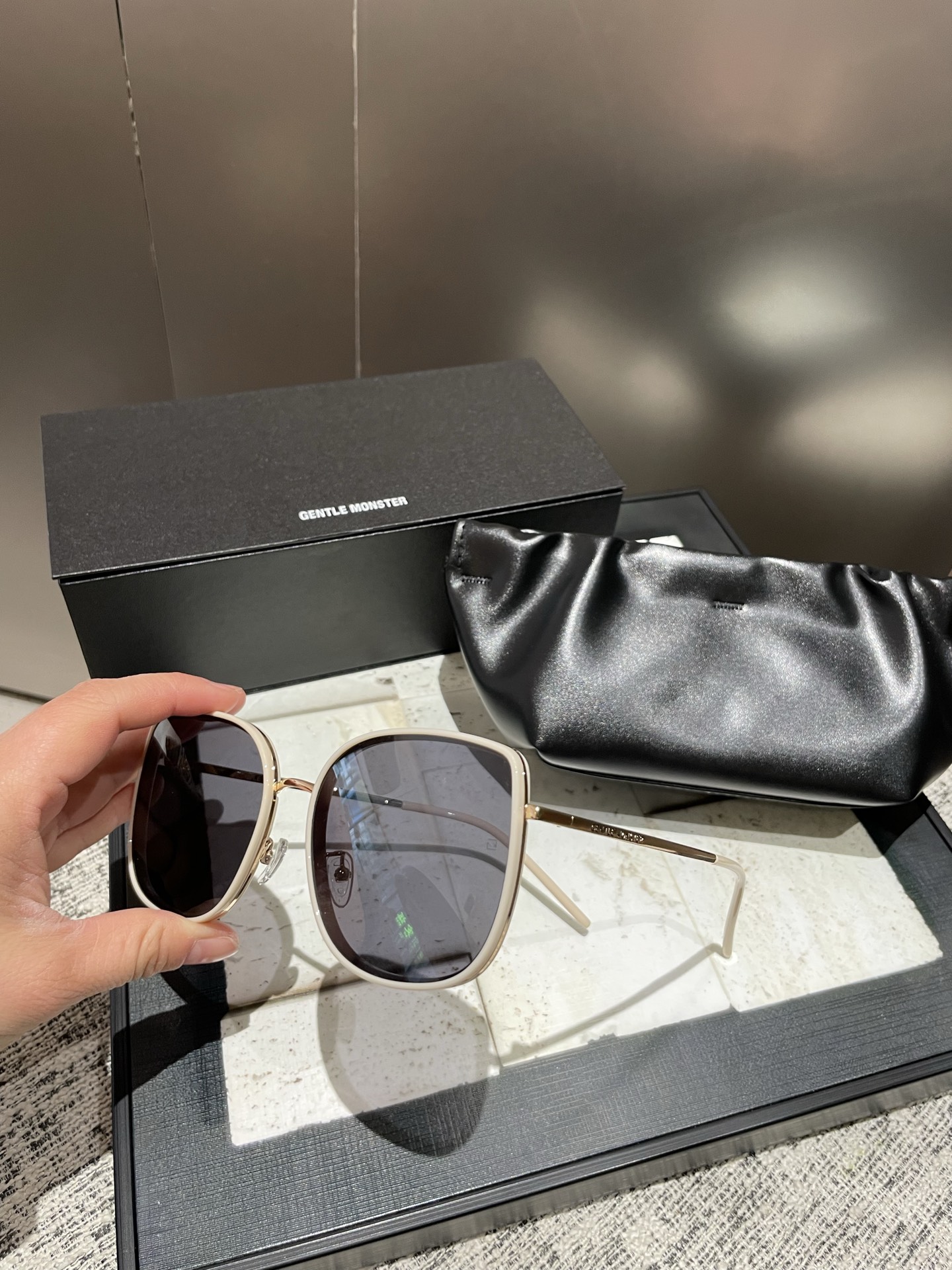 💰147💰GM bibi Zhou Yuyai’s luminous sunglasses mixed with stainless steel. - 图片 6