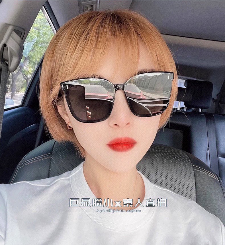 PGM frida
许佳琪华晨宇等网红同款尼龙偏光墨镜🕶️仿版材配置 镜片带蔡司标+内镀绿膜 超高性价比