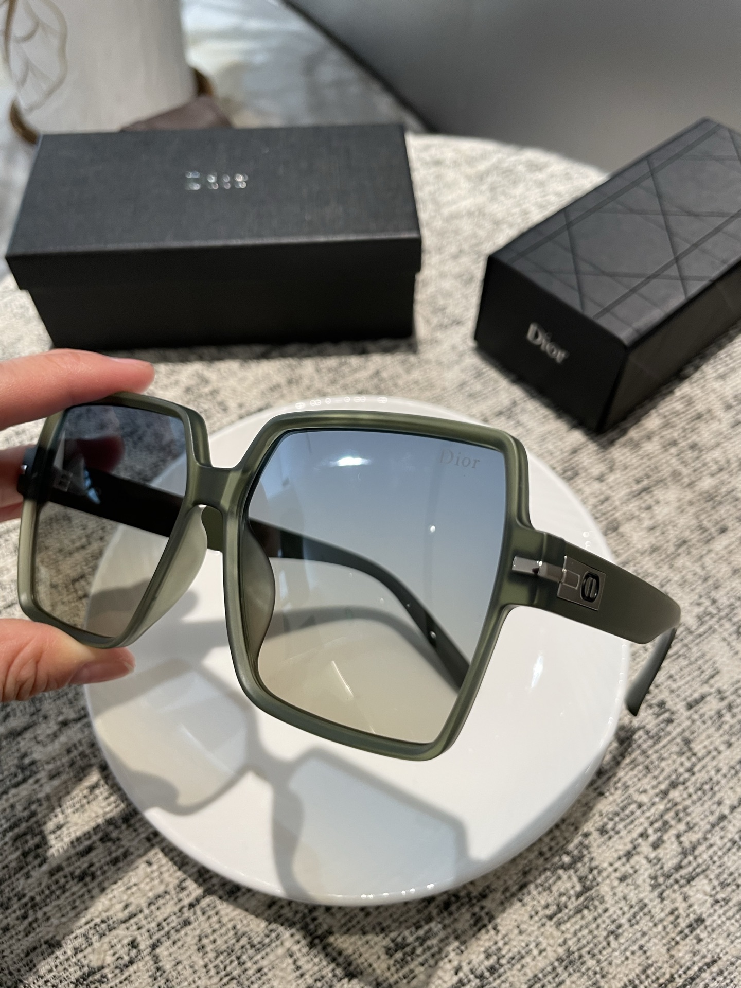 PCD大框偏光墨镜 🕶️达人街拍示范搭配 时尚潮流（6110）