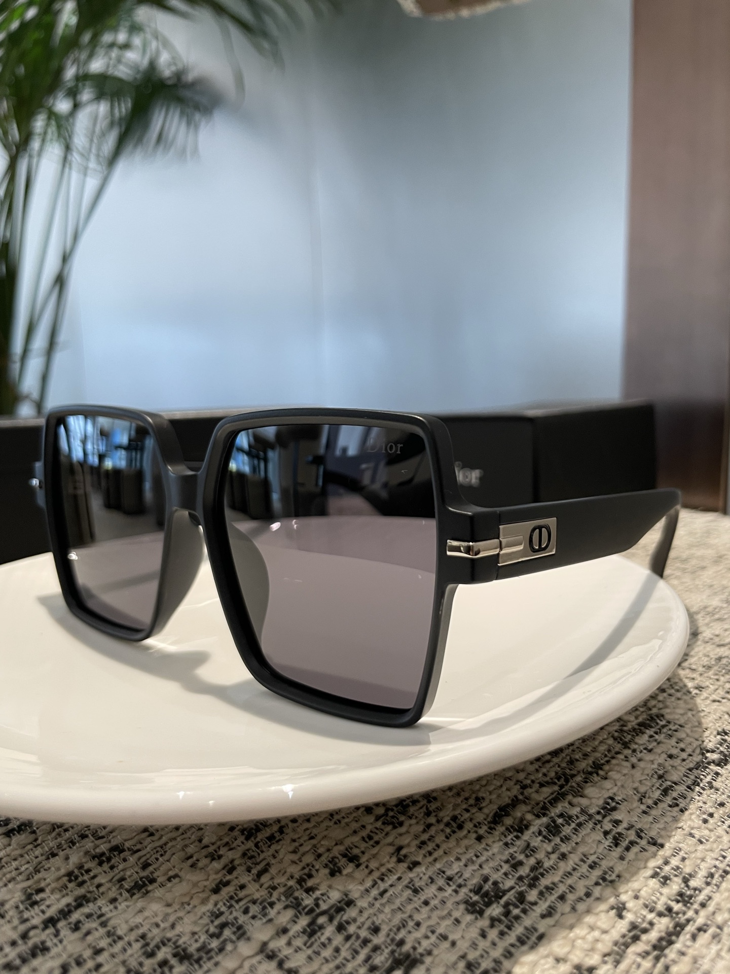 PCD大框偏光墨镜 🕶️达人街拍示范搭配 时尚潮流（6110）