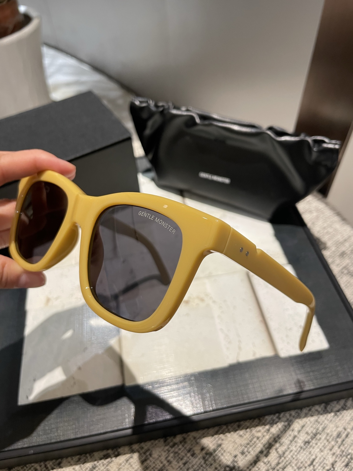 PGm网红同款偏光墨镜🕶️镜片镭射蔡司logo烟花超高性价比 出行街拍必备品💗💗eight9014