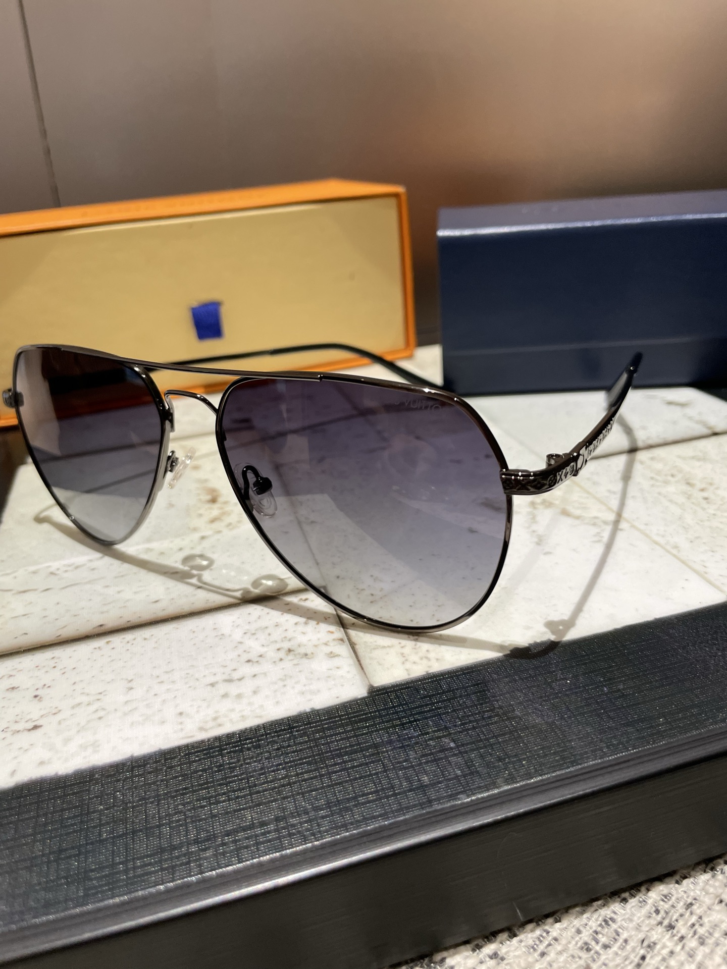 PL家男士墨镜🕶️高清偏光镜片🕶️ 🎉不锈钢镜框 IP真空电镀 有效防汗液腐蚀 大牌风范（6031） 