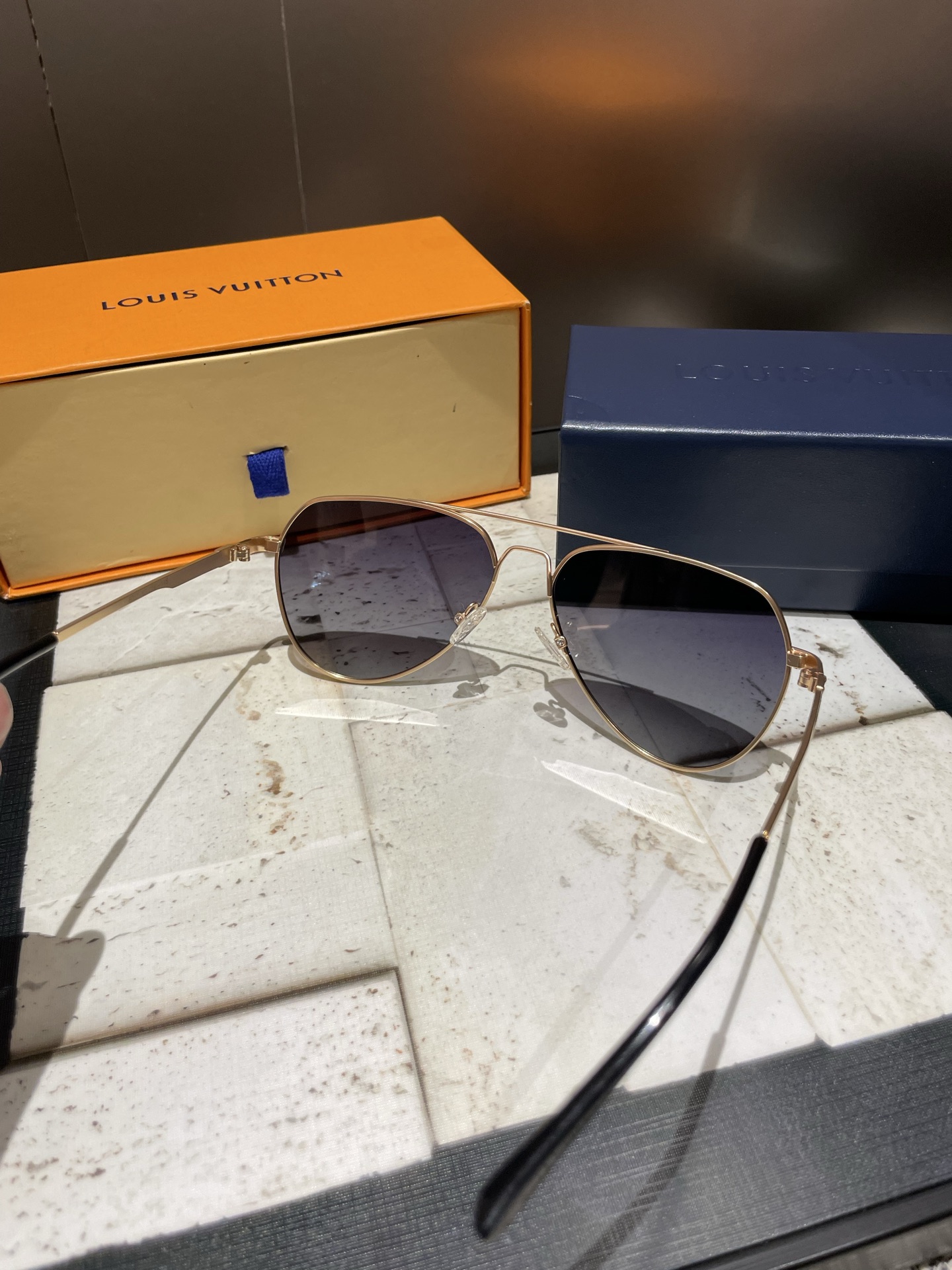 PL家男士墨镜🕶️高清偏光镜片🕶️ 🎉不锈钢镜框 IP真空电镀 有效防汗液腐蚀 大牌风范（6031） 