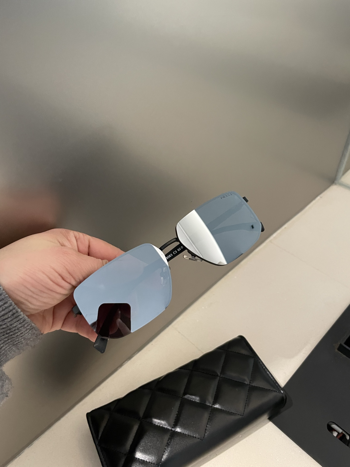 NO:251323,High-quality Prada men's polarized sunglasses made of high-definition nylon lenses and ultra-light temples. It does not deform, wear ultra-light, no nose pressing, and buy super glasses sunglasses, glasses, prada19860909高品质普拉达男士偏光太阳镜材质高清尼龙镜片、超轻镜腿.不变形,戴上超轻,不压鼻,入手超赞眼镜墨镜太阳镜,眼镜,prada,glasses