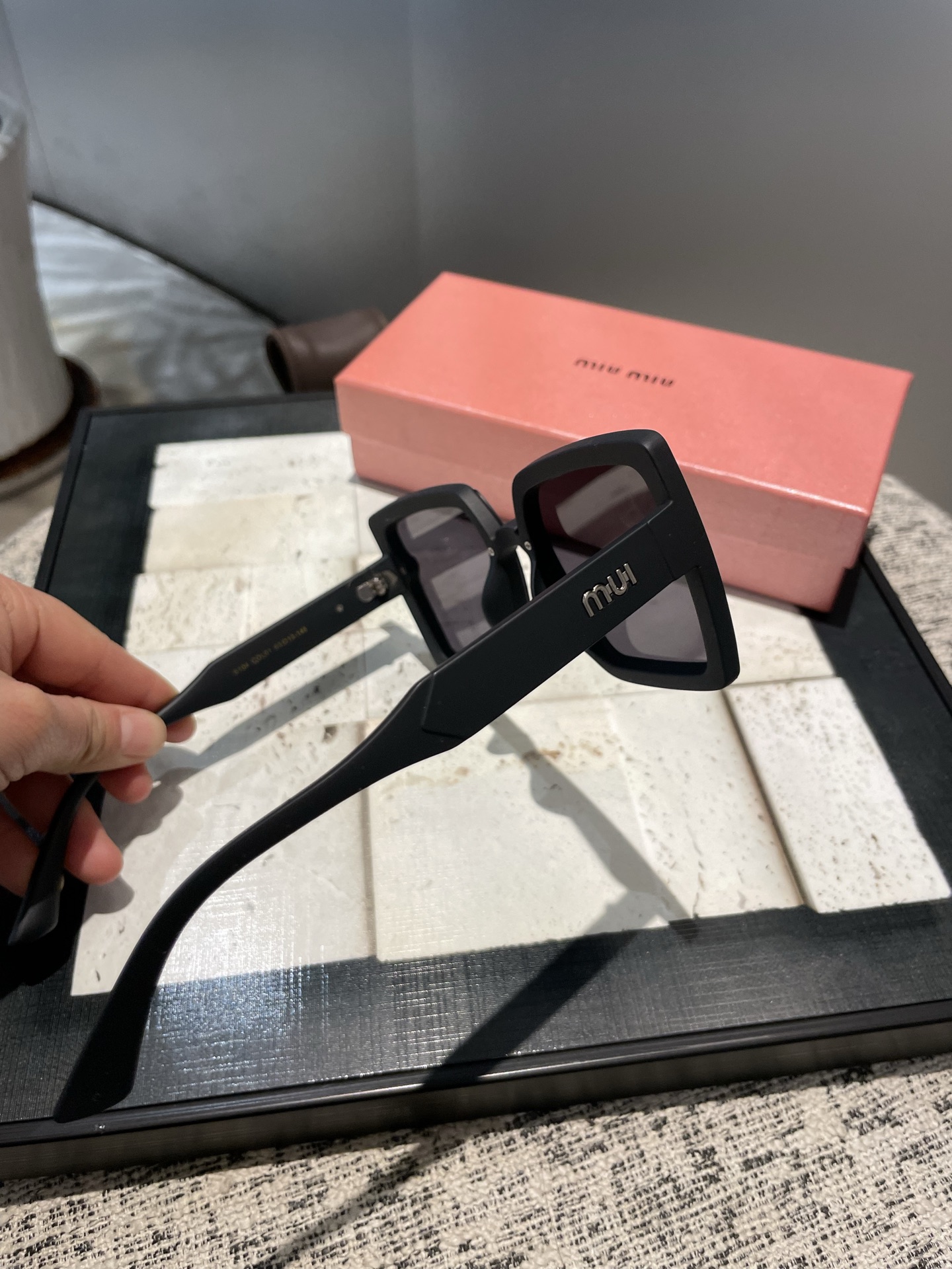 💰105💰2070miumiu家女士偏光墨镜🕶️ 🎉星空款 😈大牌范 😈网红 直播推荐款 💗💗💗6104