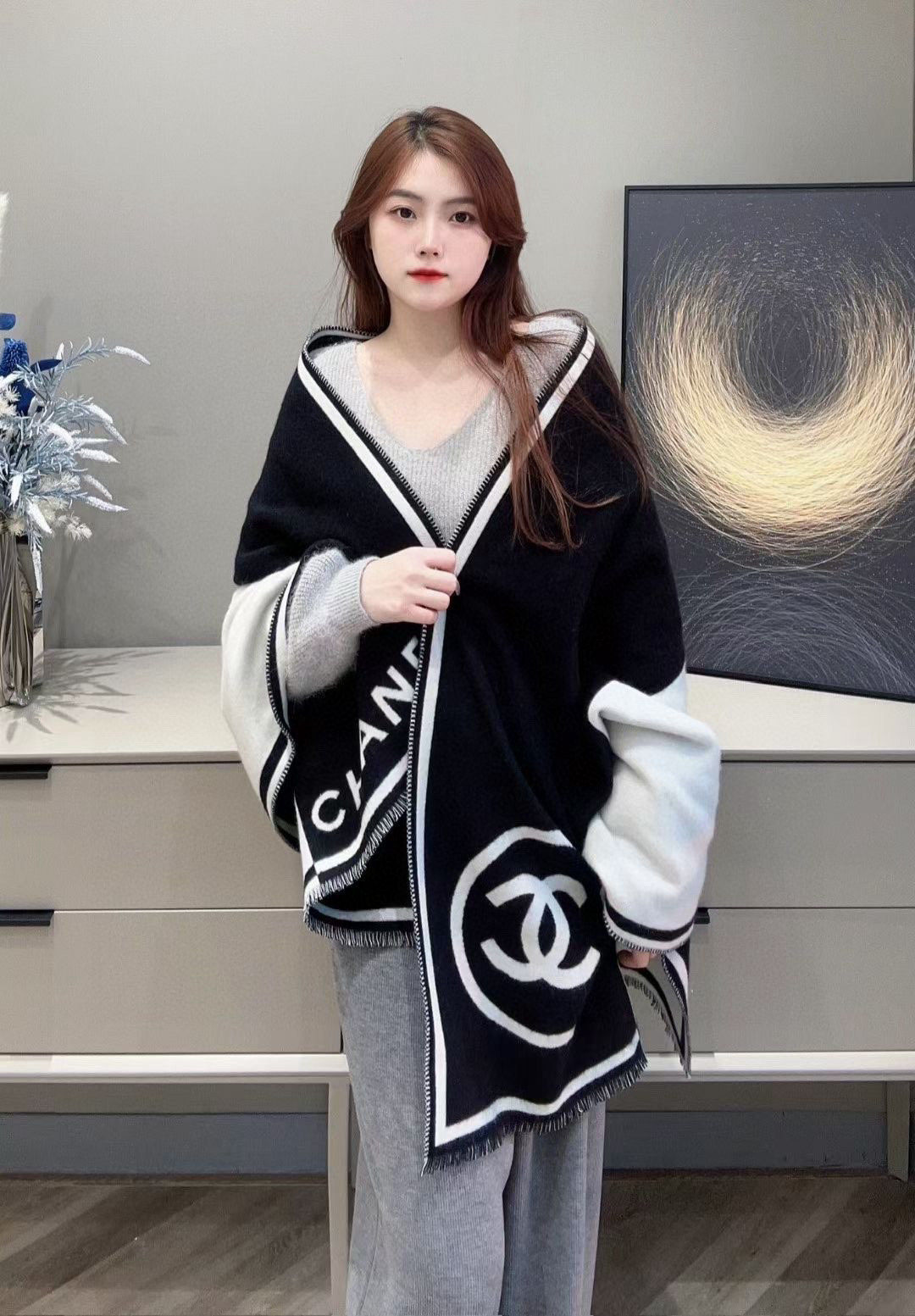  🆕重磅推荐‼️CHANEL羊绒长巾👏顶级原单品质旷世绝美【小香披肩】羊绒围巾，顶级高端货【绝对值得珍藏