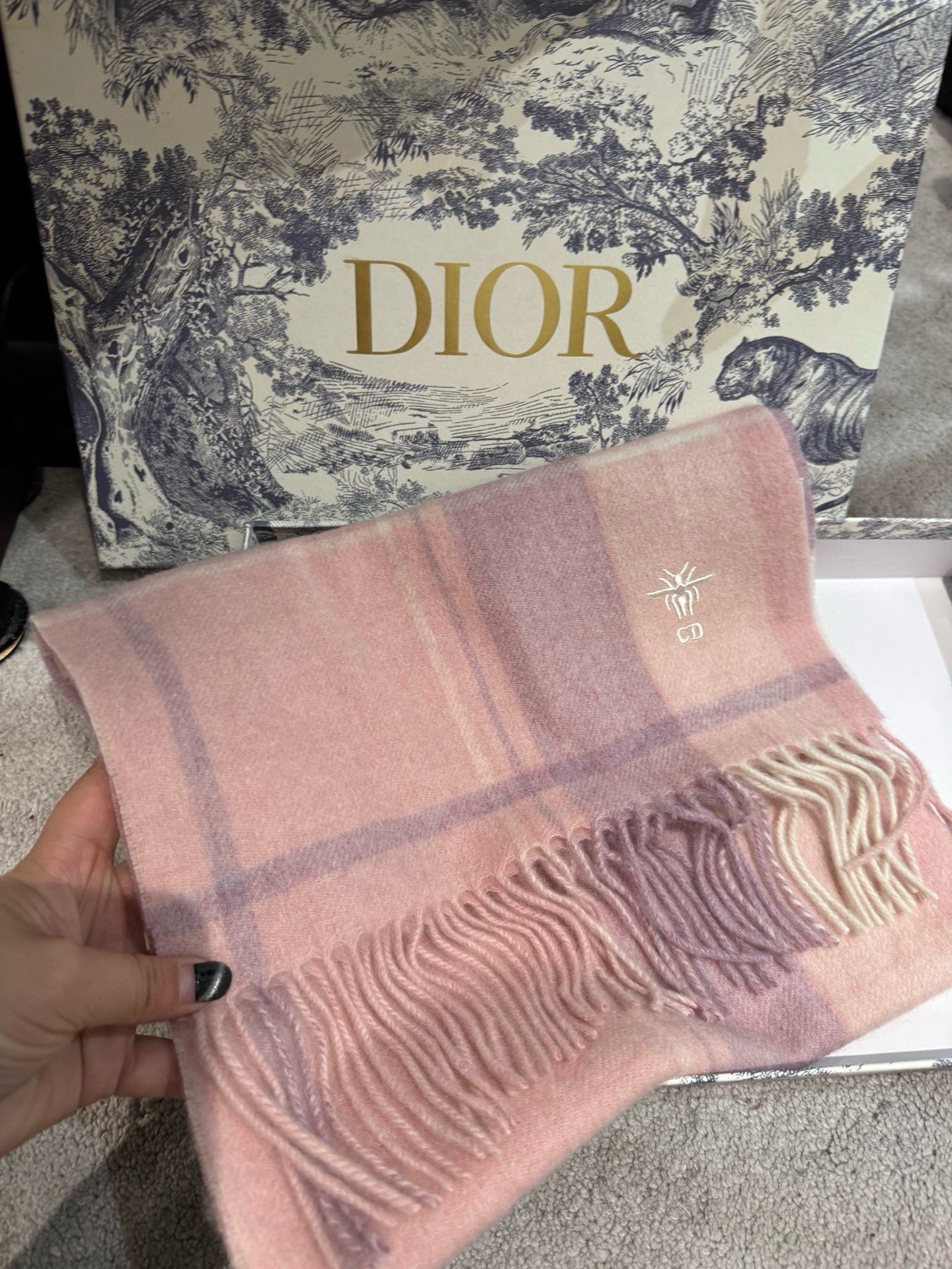  🆕Dior【男女围巾】怒赞自留，难得的高端男款！家属福利！巴宝莉非常正的男士围巾~面料大爱，非常柔软细