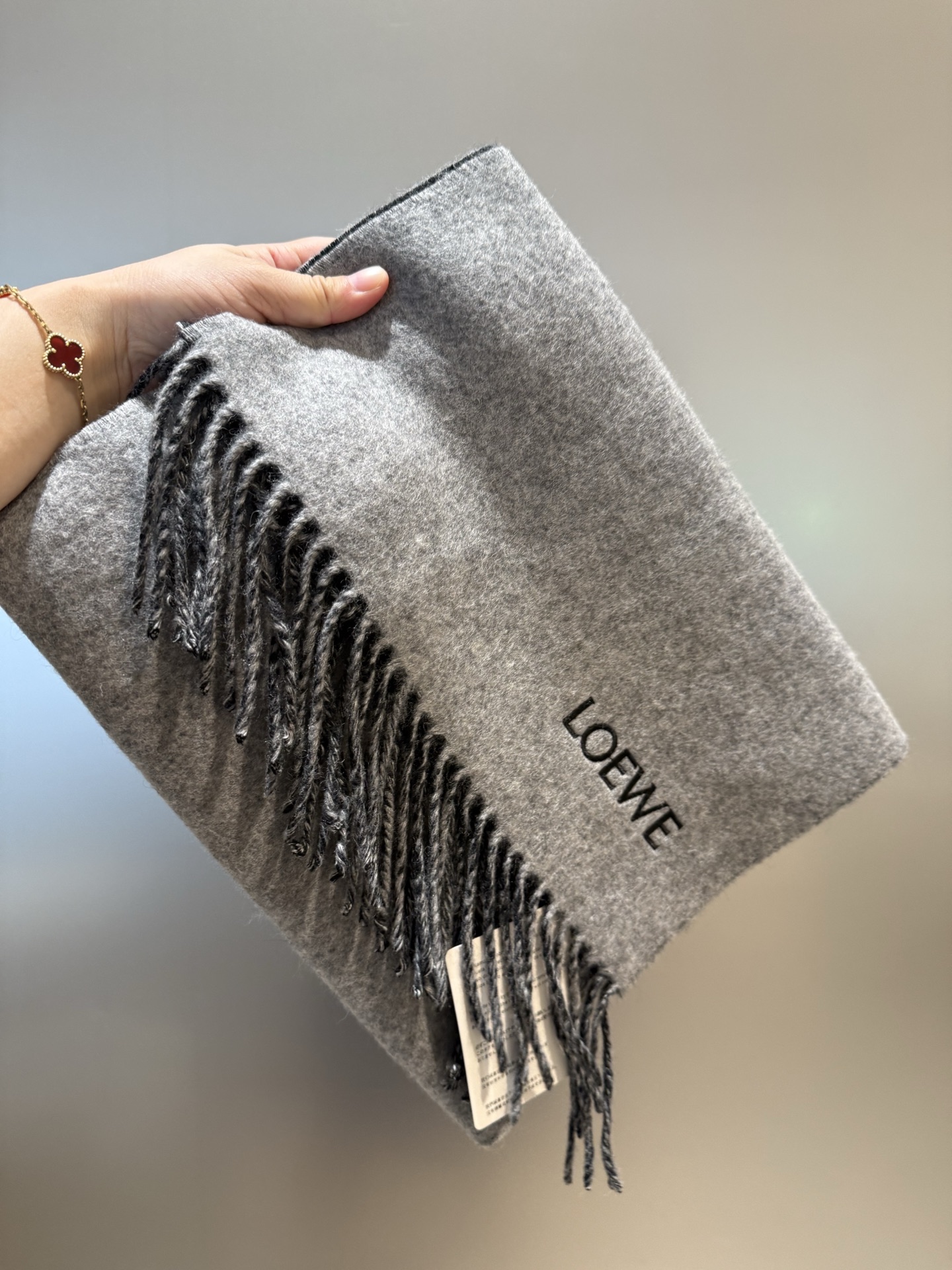 Loewe 全覆盖提花 Anagram
