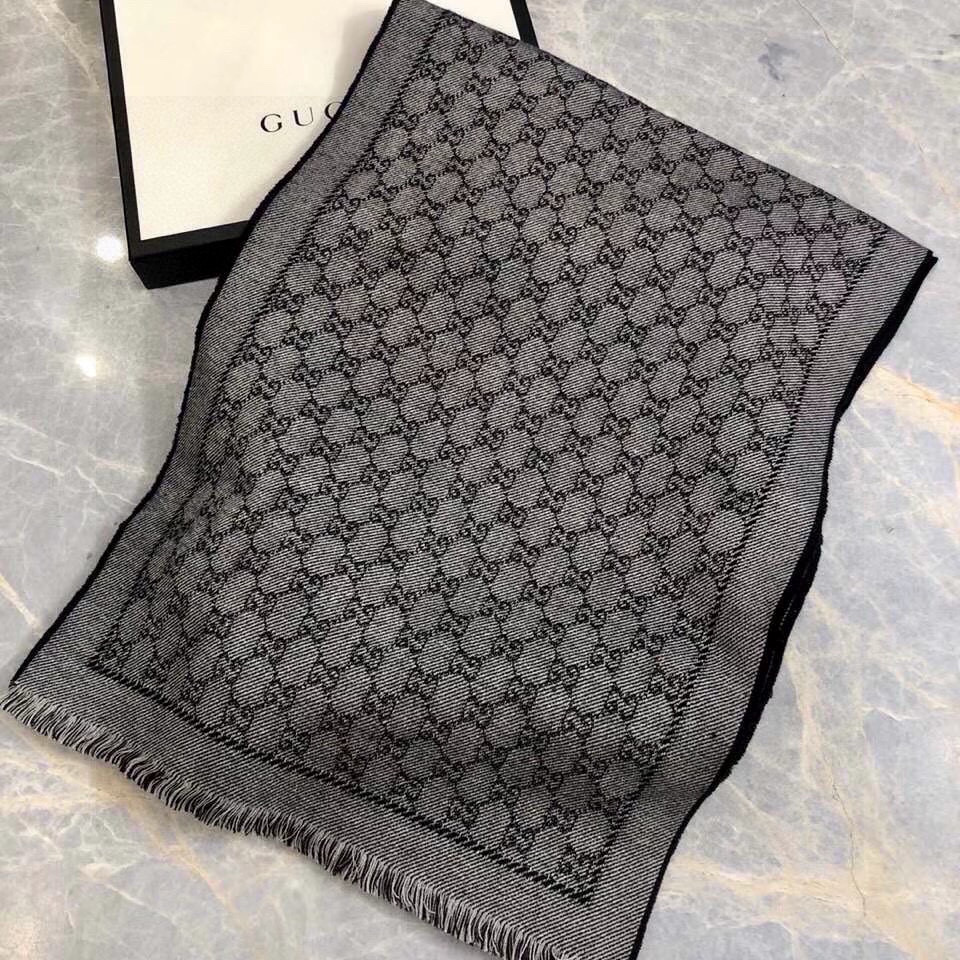 P真正的好货！Gucci双面 原单货，真心推荐的品质 细节控的最爱～从标到边到须…都堪称一绝～～尺寸：3