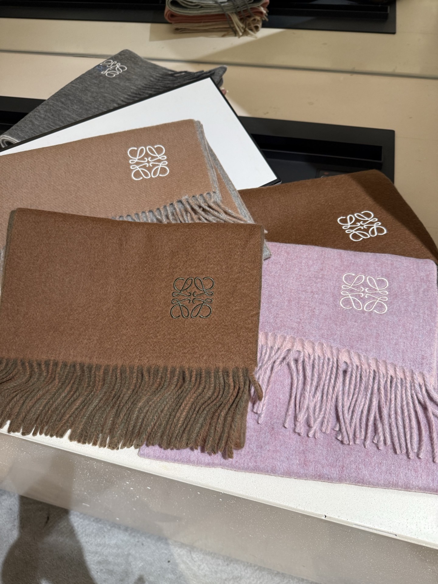 P罗意威🏖️【男女围巾】怒赞自留，难得的高端男款！家属福利！巴宝莉非常正的男士围巾~面料大爱，非常柔软细