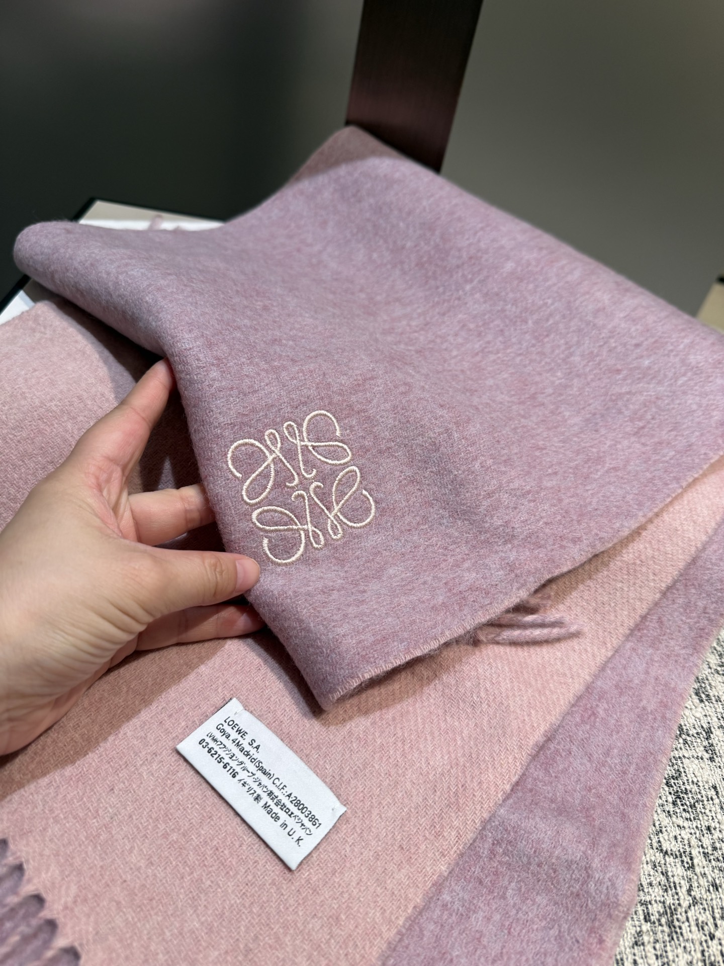 P罗意威🏖️【男女围巾】怒赞自留，难得的高端男款！家属福利！巴宝莉非常正的男士围巾~面料大爱，非常柔软细