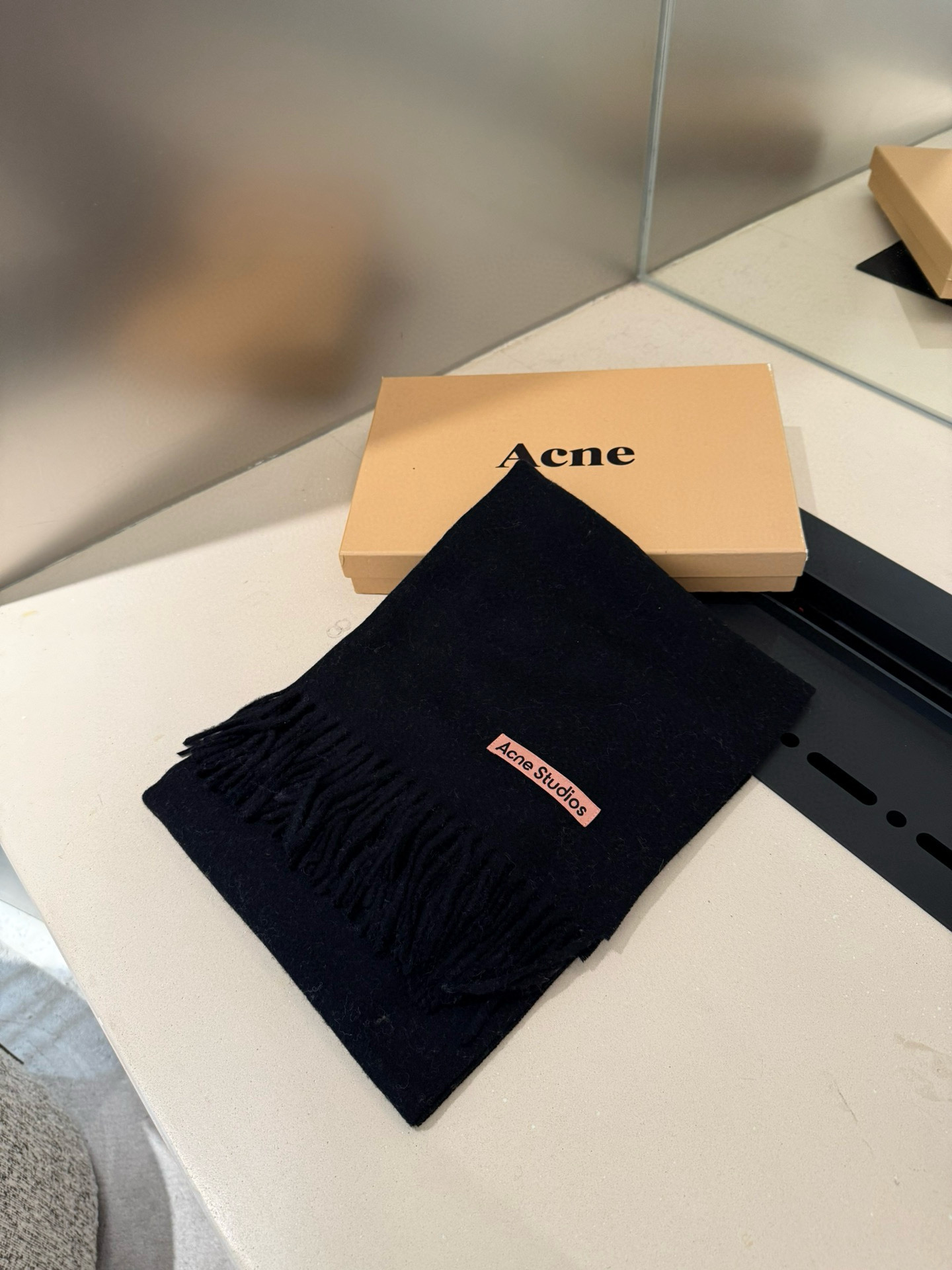 P❗️我只能说不是所有的纯色围巾都叫Acne‼️瑞典Acne Studios Apolo幼羊羔毛重磅纯色