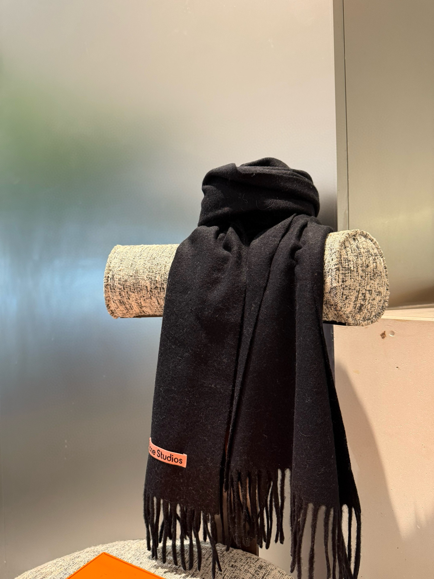 P❗️我只能说不是所有的纯色围巾都叫Acne‼️瑞典Acne Studios Apolo幼羊羔毛重磅纯色