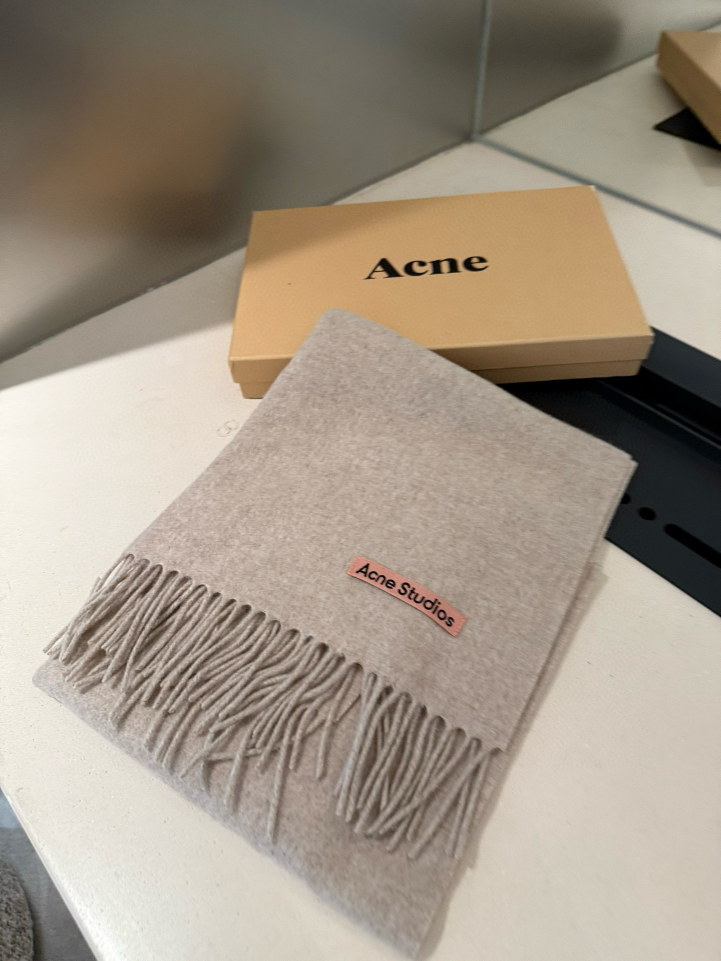 P❗️我只能说不是所有的纯色围巾都叫Acne‼️瑞典Acne Studios Apolo幼羊羔毛重磅纯色