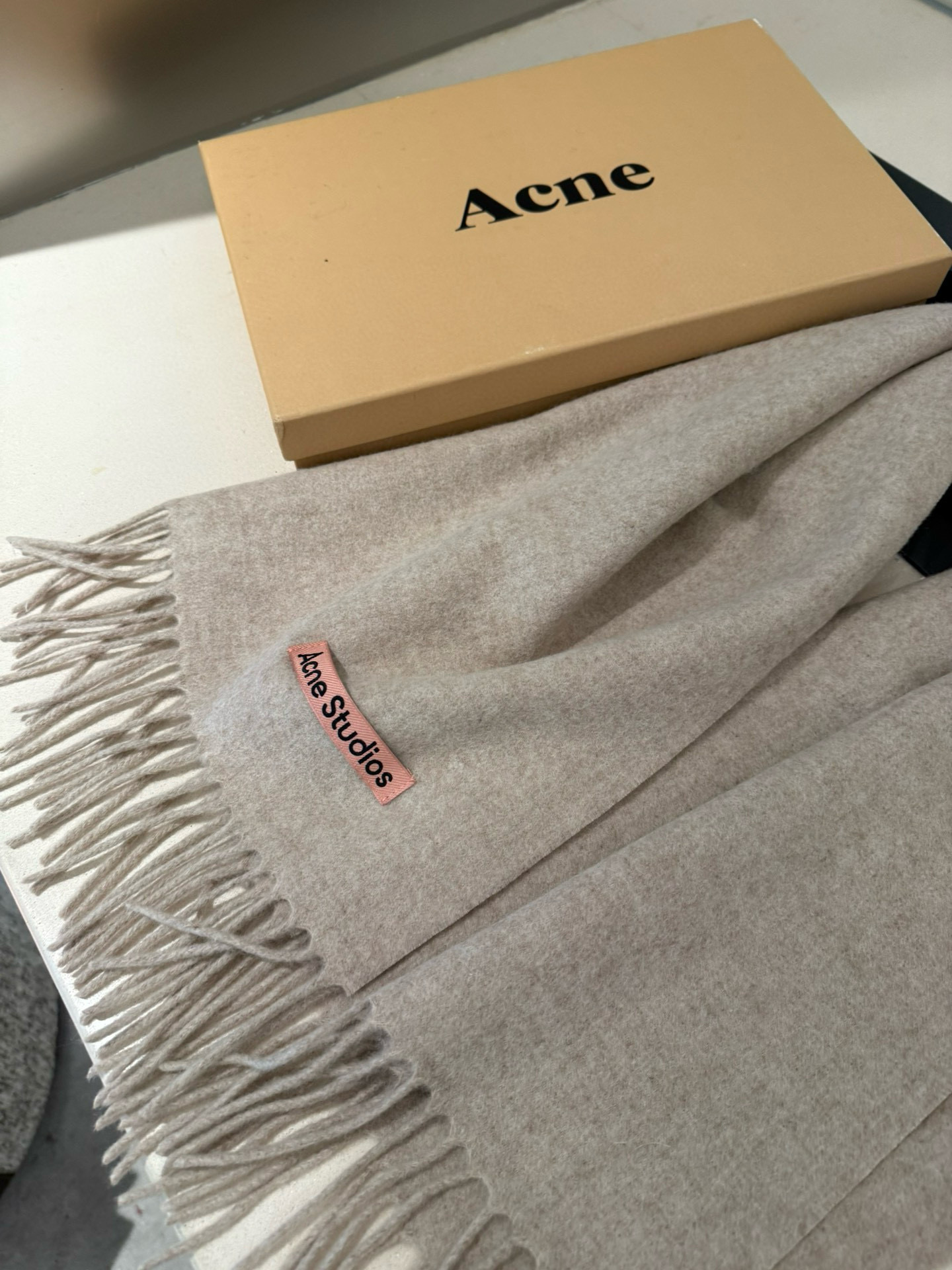 P❗️我只能说不是所有的纯色围巾都叫Acne‼️瑞典Acne Studios Apolo幼羊羔毛重磅纯色
