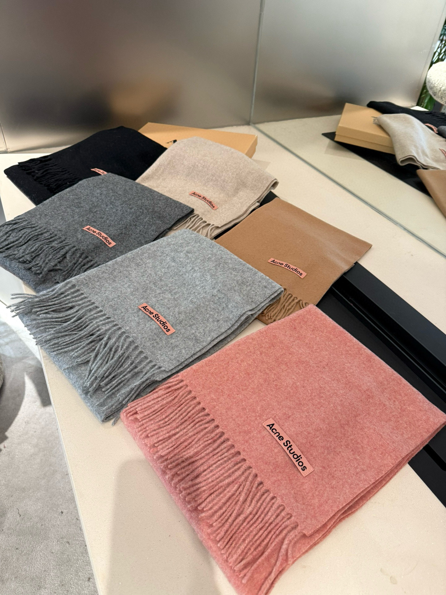 P❗️我只能说不是所有的纯色围巾都叫Acne‼️瑞典Acne Studios Apolo幼羊羔毛重磅纯色