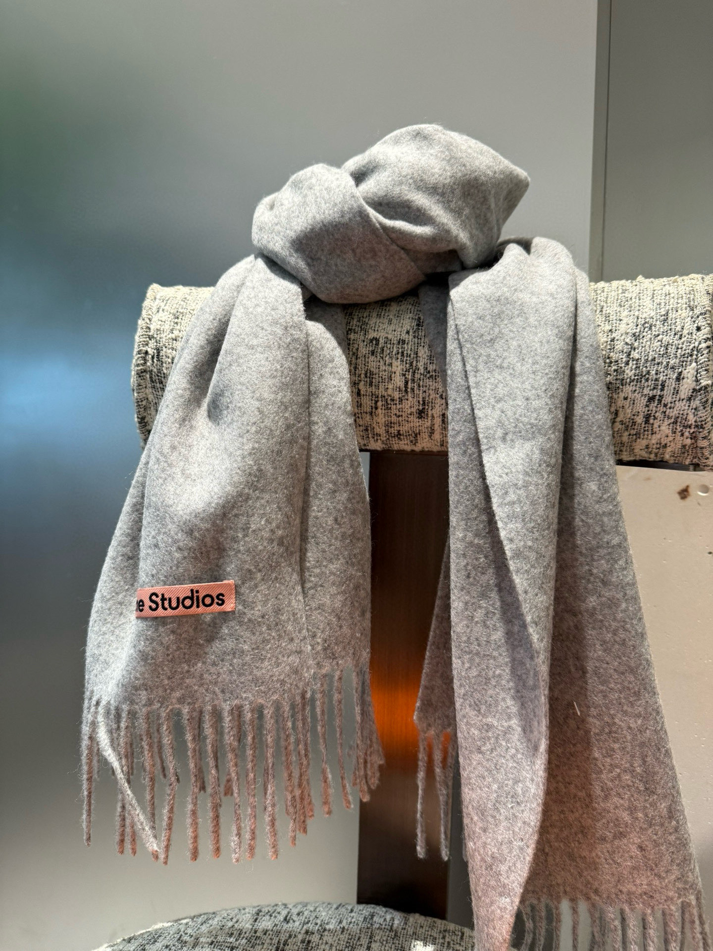 P❗️我只能说不是所有的纯色围巾都叫Acne‼️瑞典Acne Studios Apolo幼羊羔毛重磅纯色