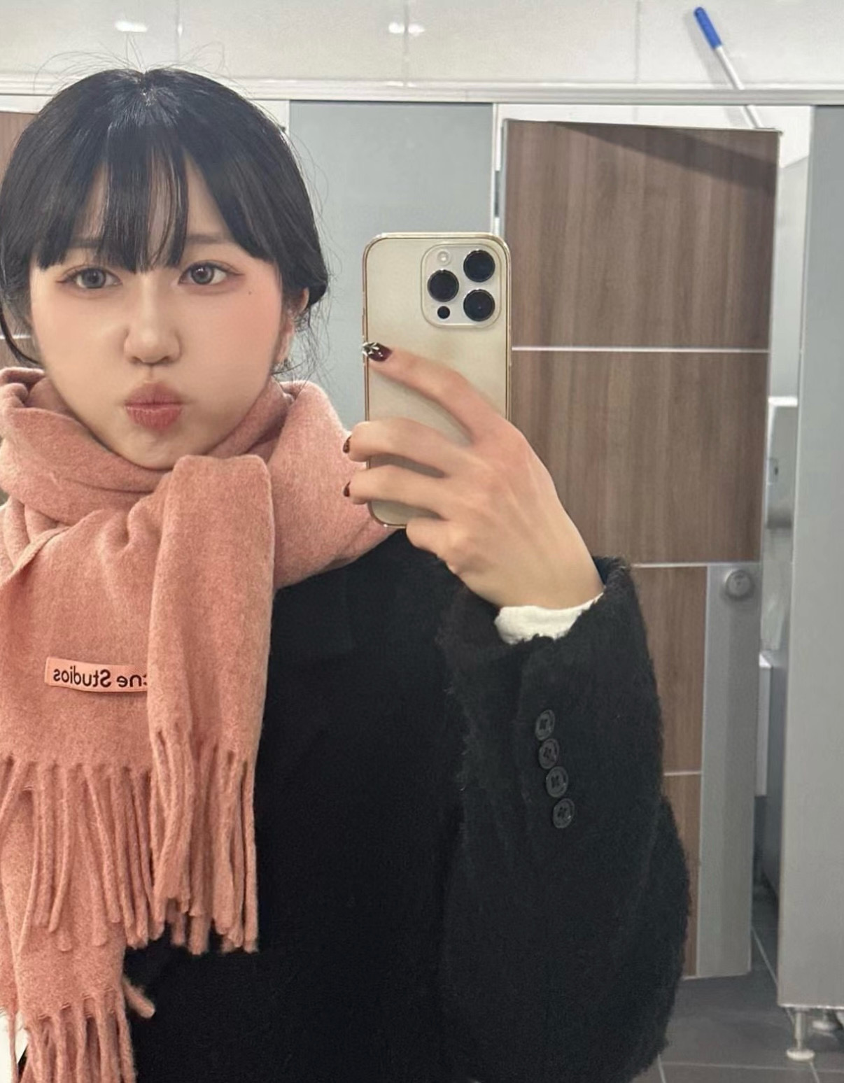 P❗️我只能说不是所有的纯色围巾都叫Acne‼️瑞典Acne Studios Apolo幼羊羔毛重磅纯色