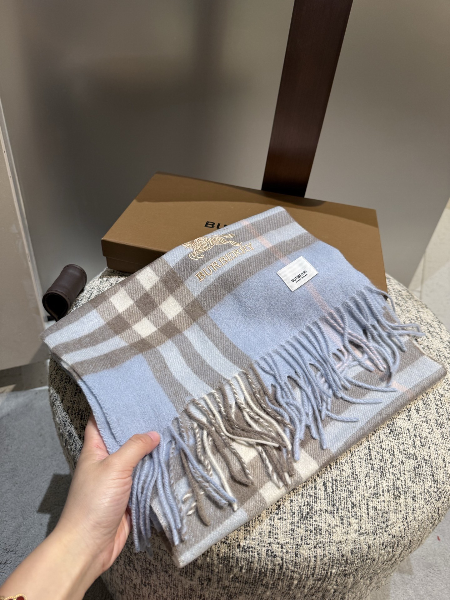 Burberry 新款 有品百搭的款 绝对质量好到爆的超值 最新出口 关键这类的非常百搭
