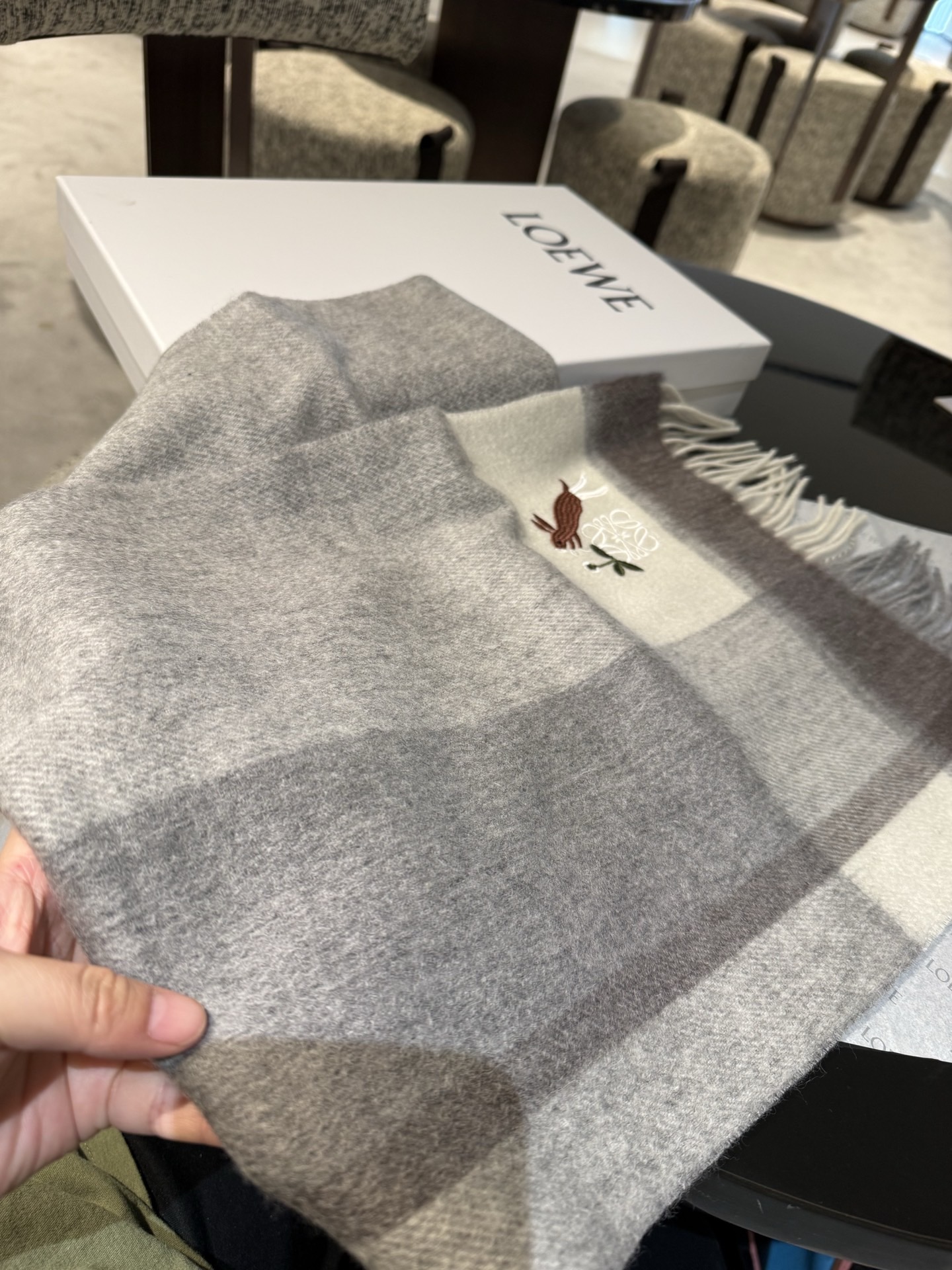 P罗意威【男女围巾】怒赞自留，难得的高端男款！家属福利！巴宝莉非常正的男士围巾~面料大爱，非常柔软细腻舒