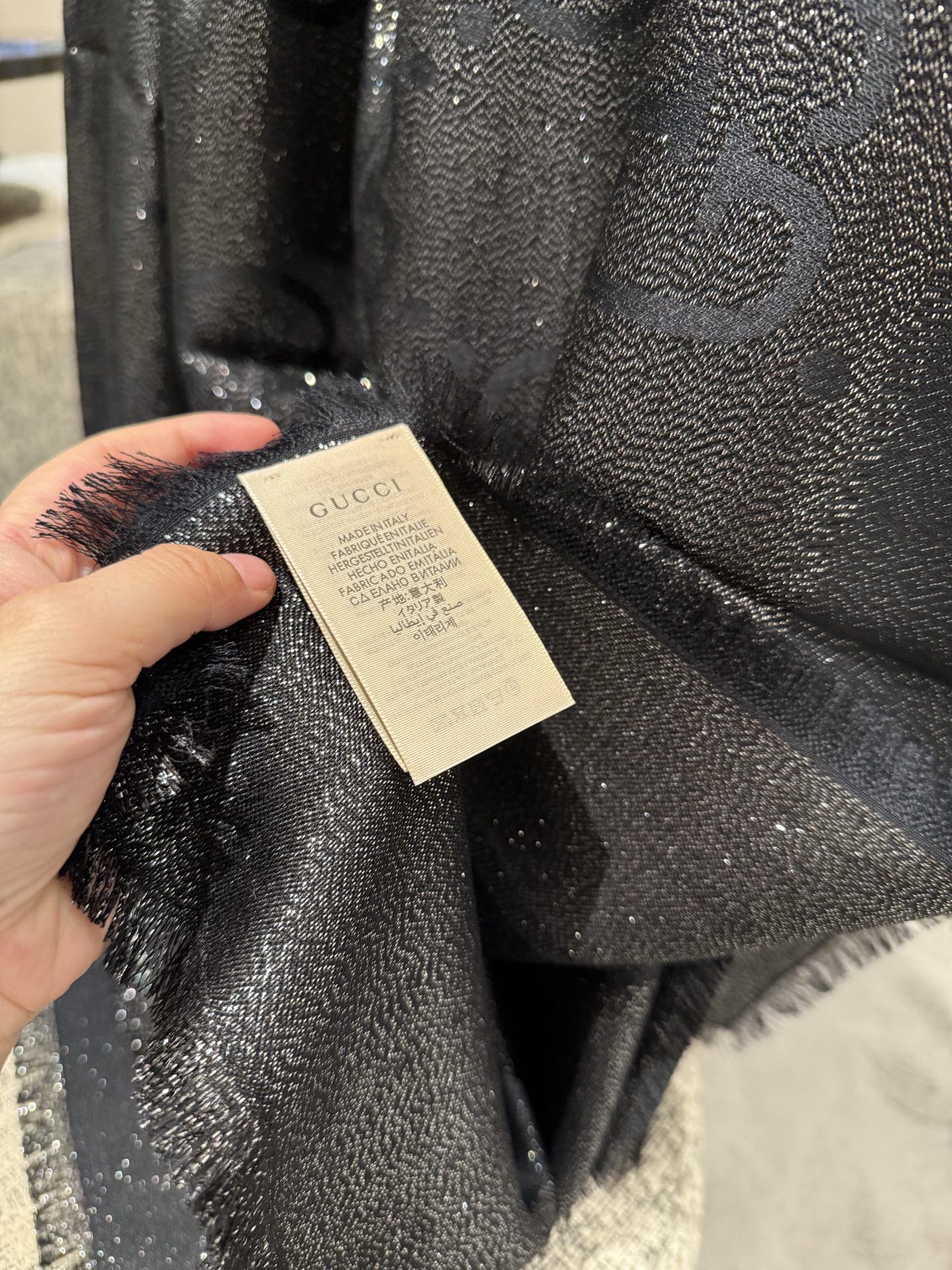 P【GG金线提花披肩140】方巾，璀璨至极，女神必备的，实物真的美得太闪耀了，品质极好‼️款式经典，大方