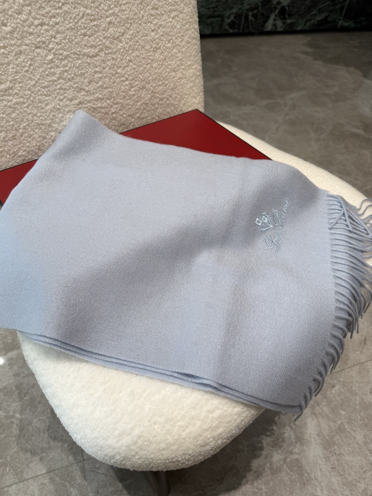 P羊绒版本Loro Piana · 诺悠翩雅秋冬新品❗️送人自留都太高大上了😍重磅上新，爆款爆款，渠道极