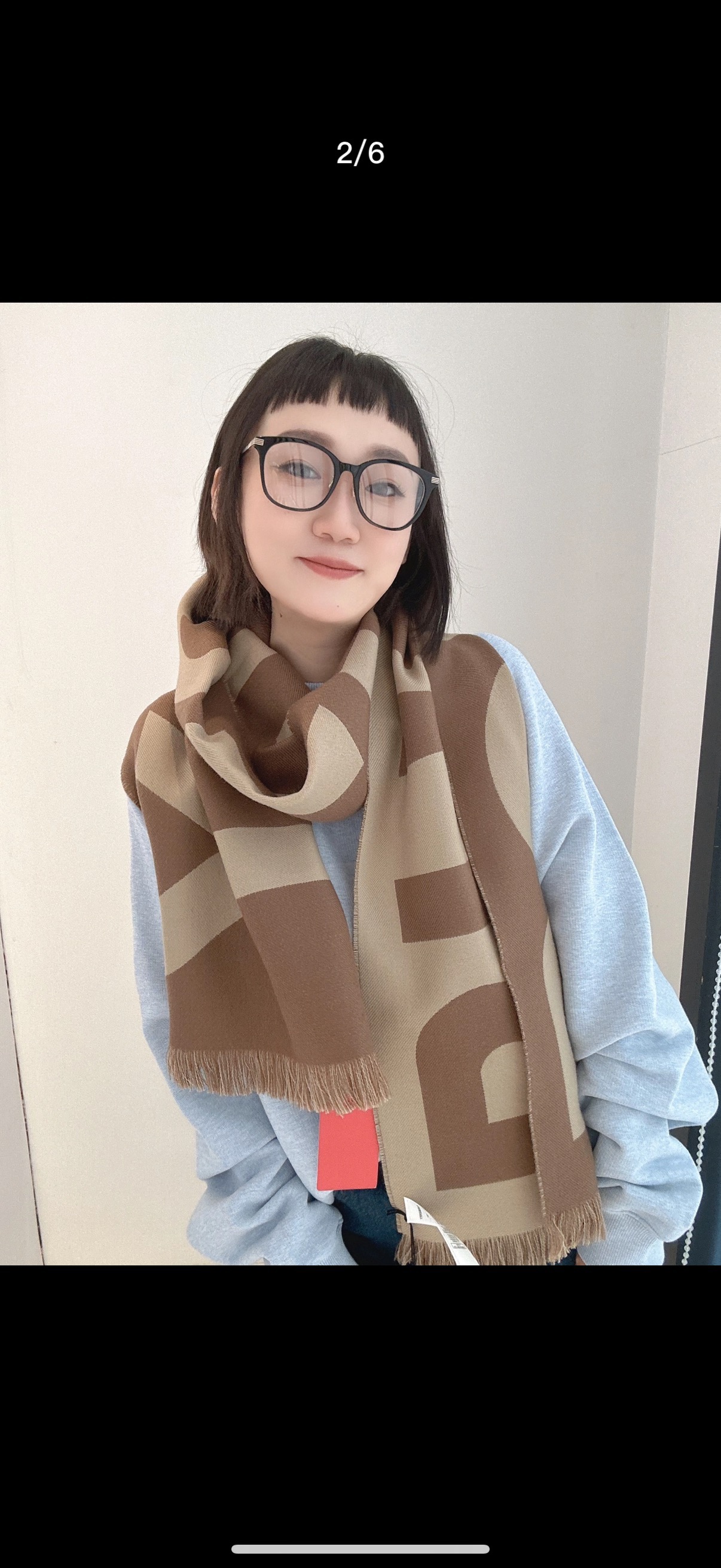 P高版本【B大字母双面长巾】免代购，专柜新色，真香必入推荐款！全网最好的品质推荐给我的老姐妹们，须边细节