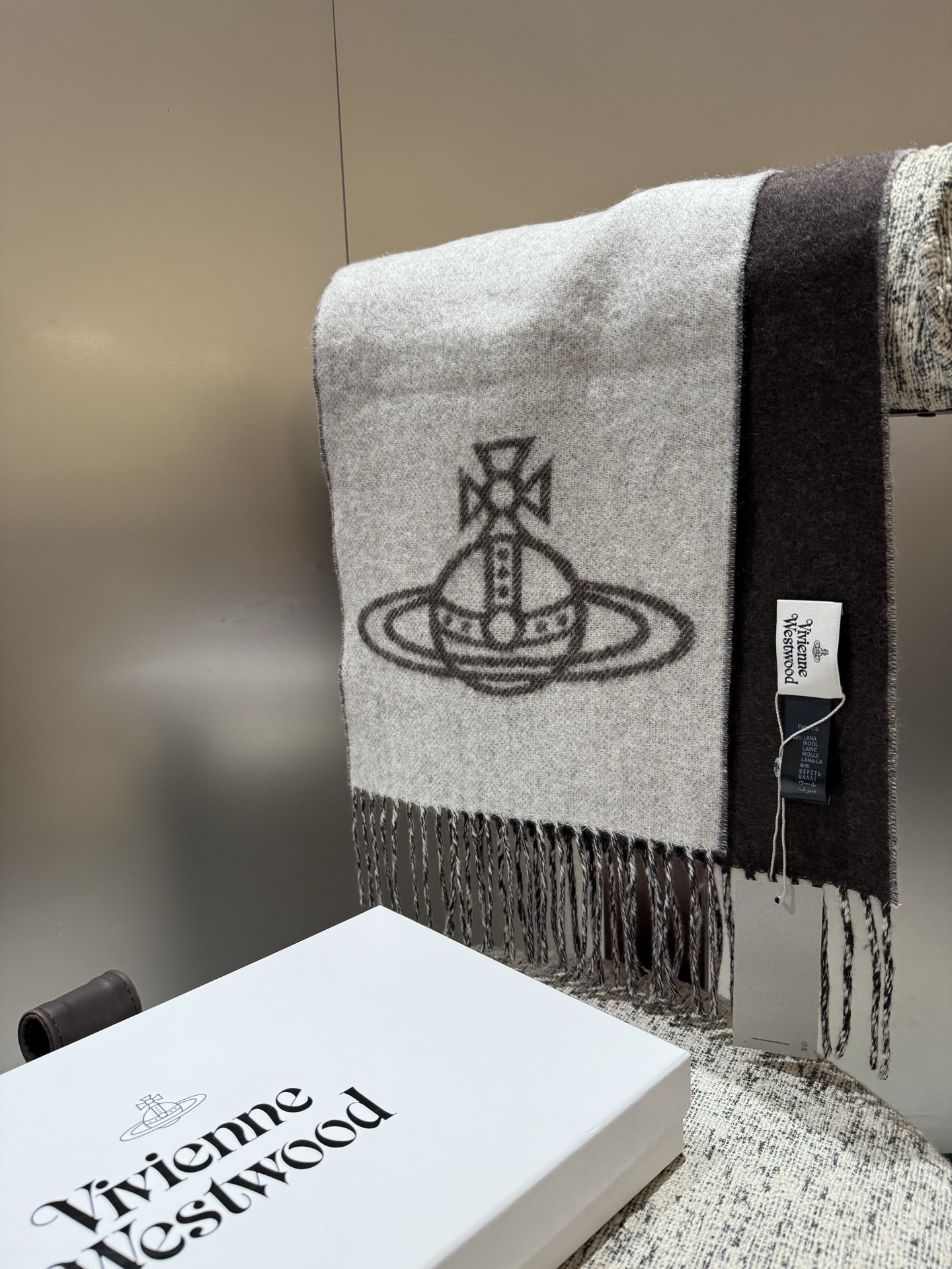 P原单品质！英国朋克教母“西太后Vivienne Westwood”最爱的土星❗❗从精神上，Vivenn