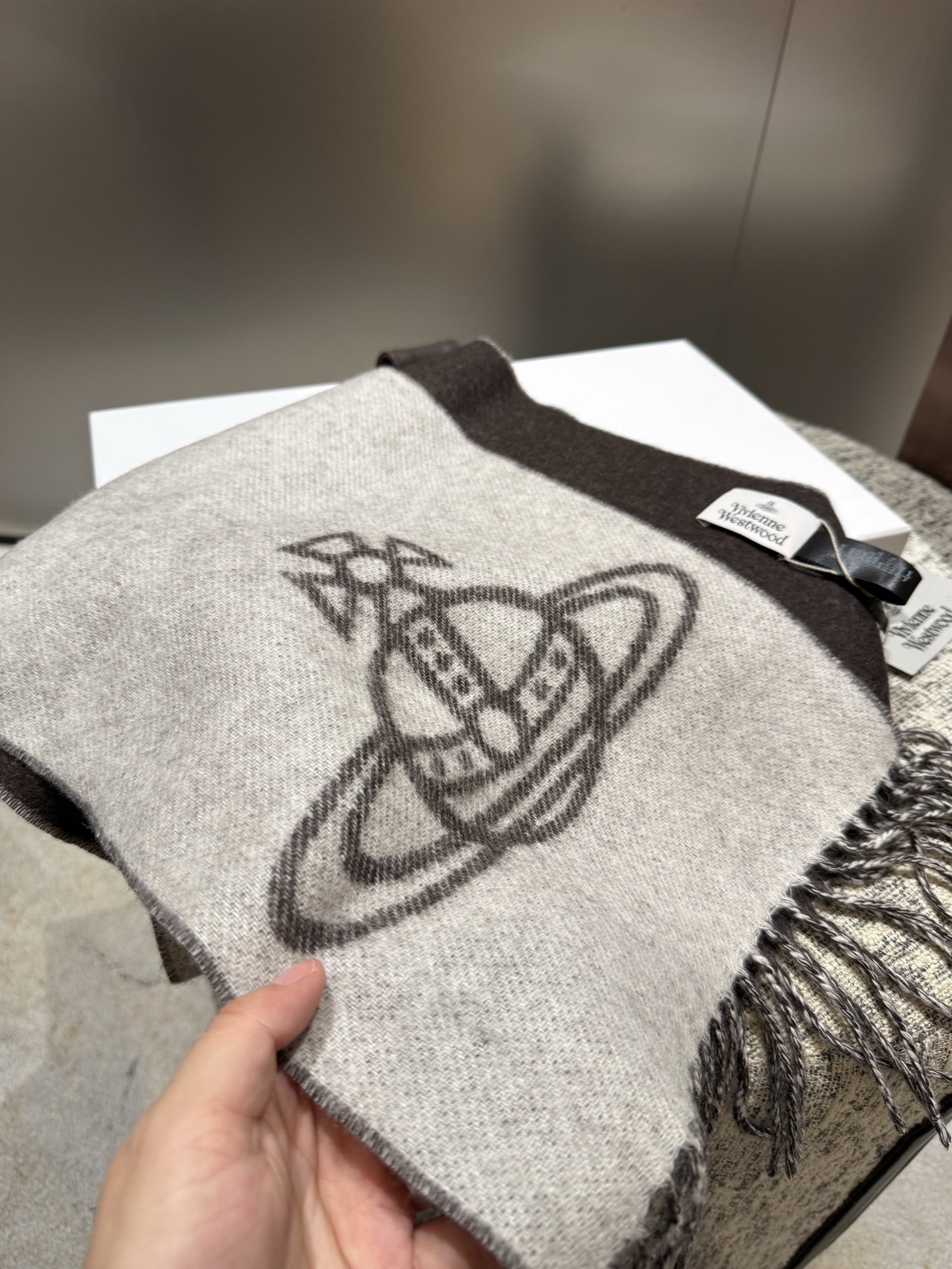 P原单品质！英国朋克教母“西太后Vivienne Westwood”最爱的土星❗❗从精神上，Vivenn