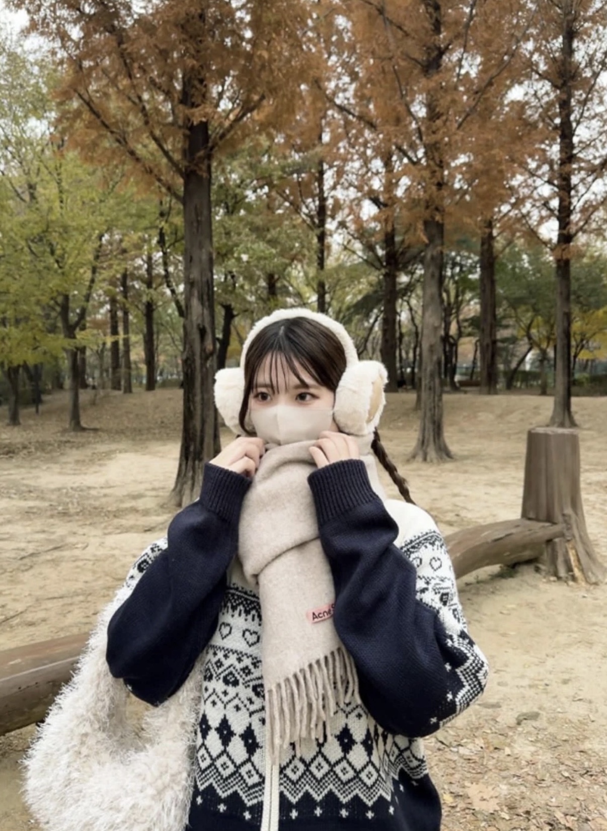 P杏色❤️我只能说不是所有的纯色围巾都叫Acne‼️瑞典Acne Studios APolo幼羊羔毛重磅