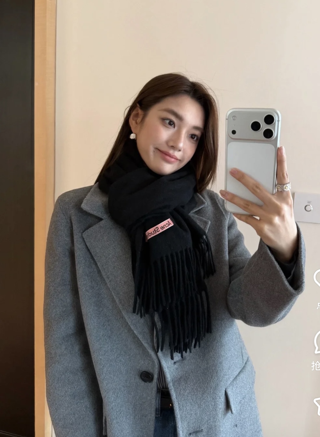 P经典黑❤️我只能说不是所有的纯色围巾都叫Acne‼️瑞典Acne Studios APolo幼羊羔毛重