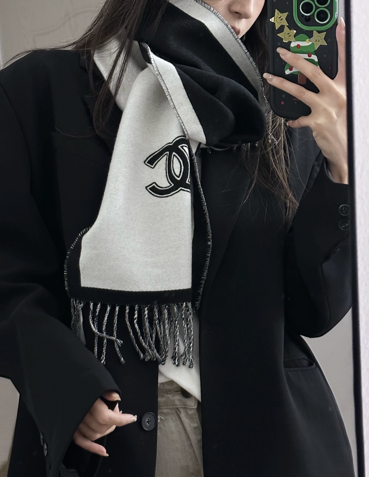 Pchanel（香奈儿）上新CHANEL新《双面拼色提花》目测是大爆款！双面异色提花 两面完全相反的颜色