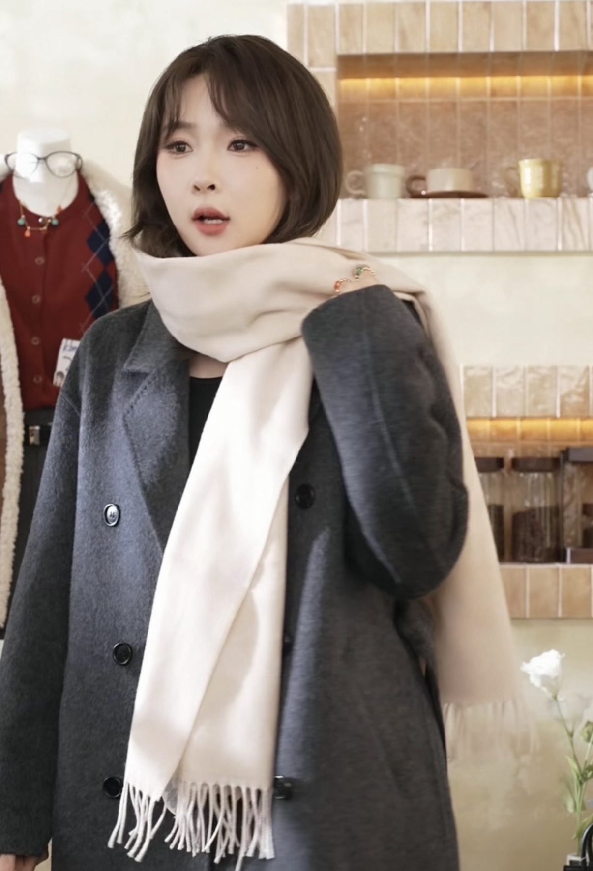 P蔻驰 2025年新款到！Coach爆款！6色披肩也太好看了吧！不仅有颜值还有品质，手感超级软糯和舒服，