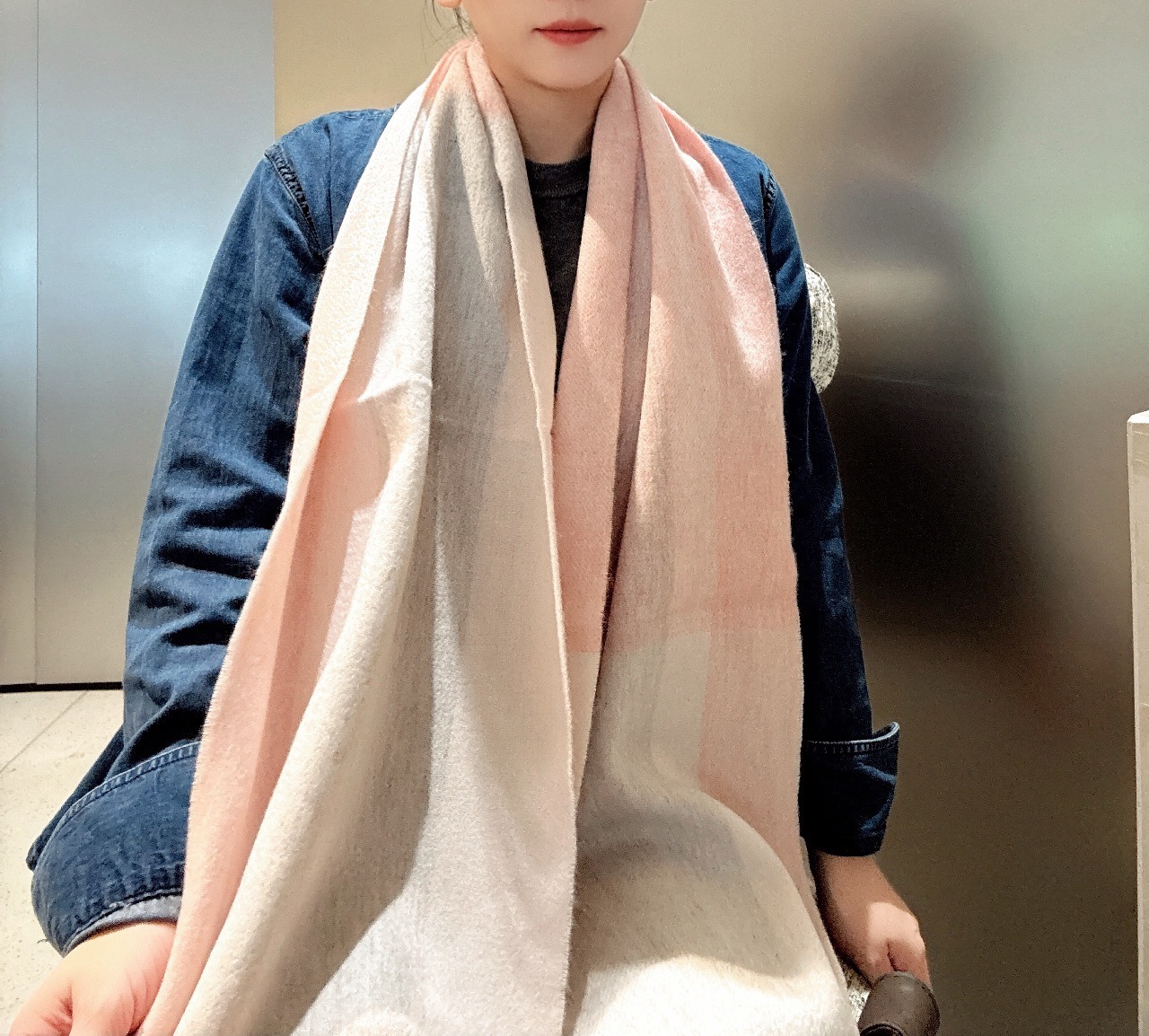 P巴宝莉【男女围巾】怒赞自留，难得的高端男款！家属福利！巴宝莉非常正的男士围巾~面料大爱，非常柔软细腻舒