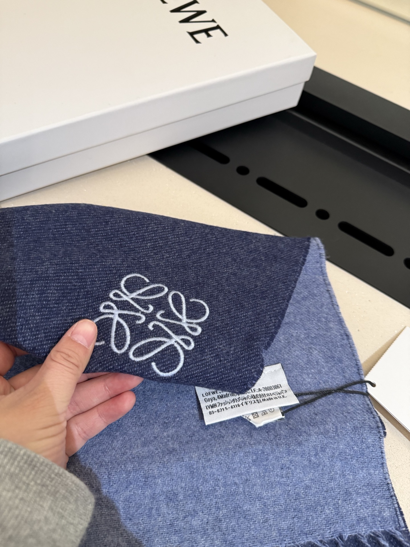 P罗意威🏖️【男女围巾】怒赞自留，难得的高端男款！家属福利！巴宝莉非常正的男士围巾~面料大爱，非常柔软细