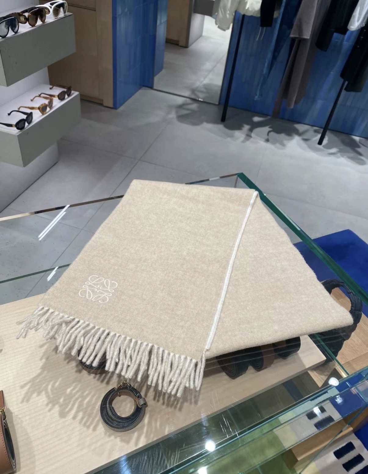 P罗意威🏖️【男女围巾】怒赞自留，难得的高端男款！家属福利！巴宝莉非常正的男士围巾~面料大爱，非常柔软细