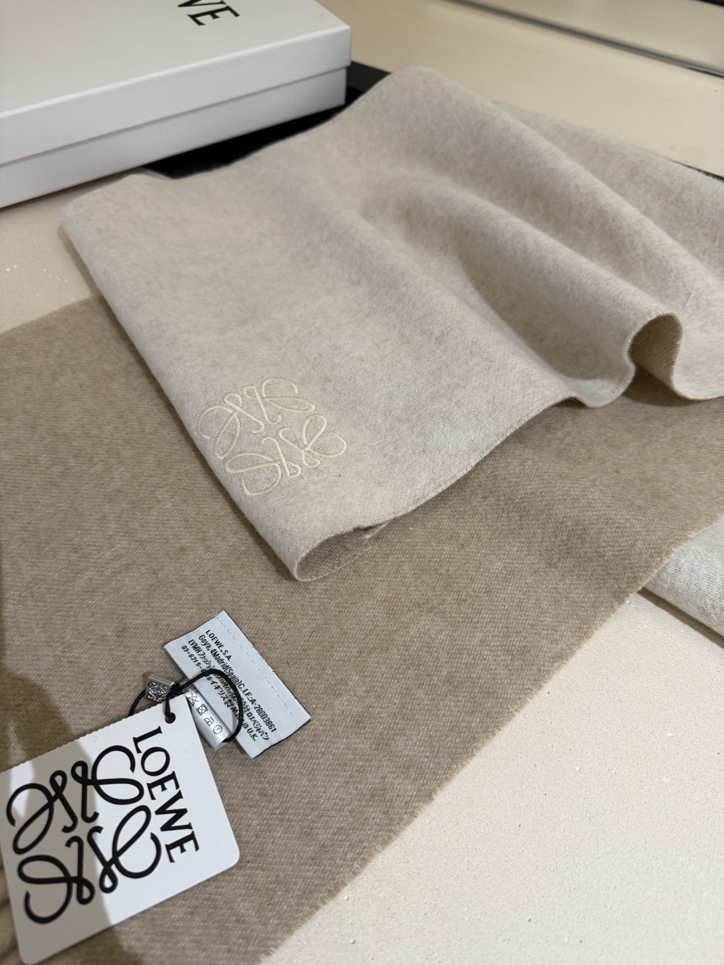 P罗意威🏖️【男女围巾】怒赞自留，难得的高端男款！家属福利！巴宝莉非常正的男士围巾~面料大爱，非常柔软细