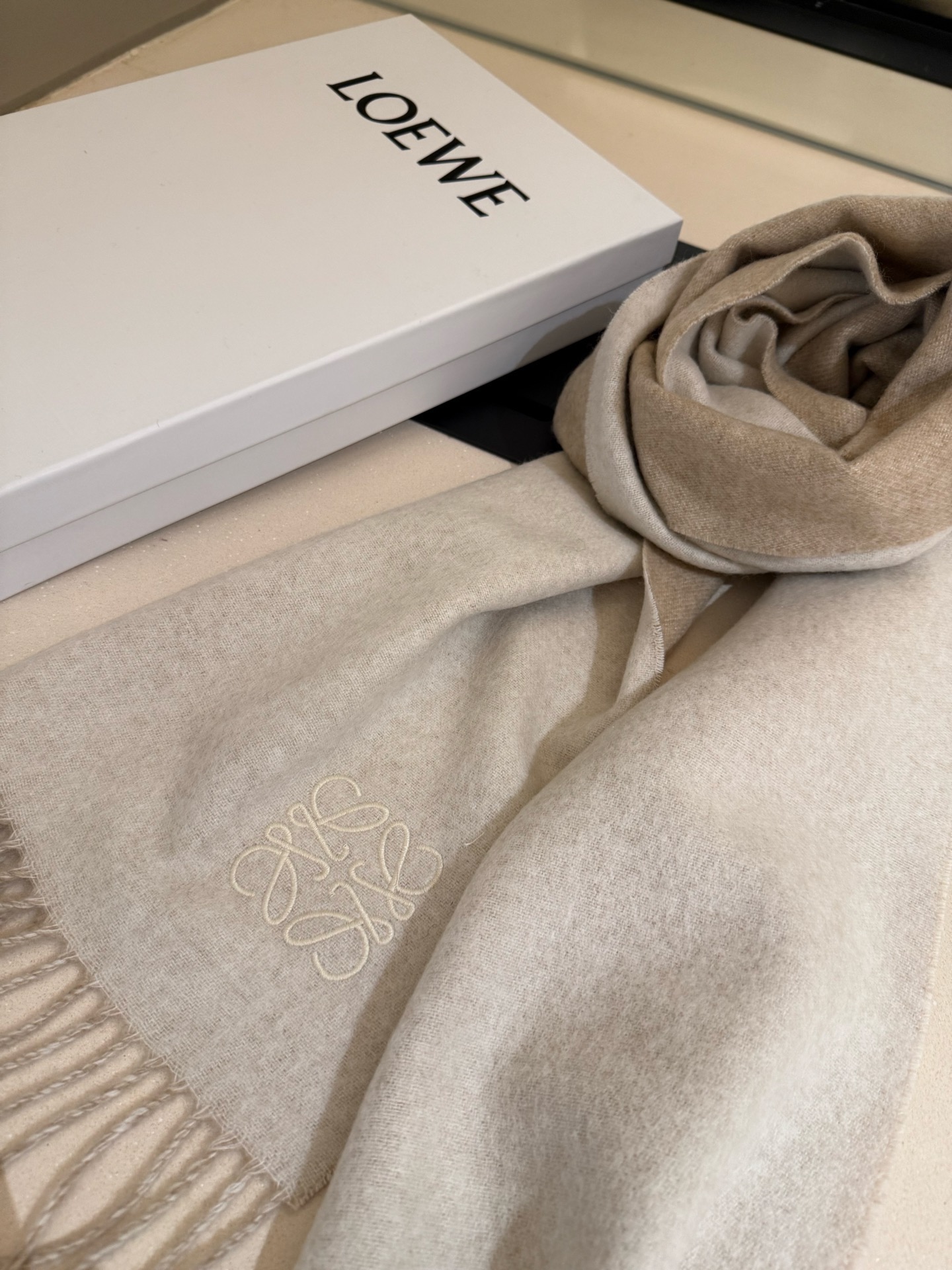 P罗意威🏖️【男女围巾】怒赞自留，难得的高端男款！家属福利！巴宝莉非常正的男士围巾~面料大爱，非常柔软细