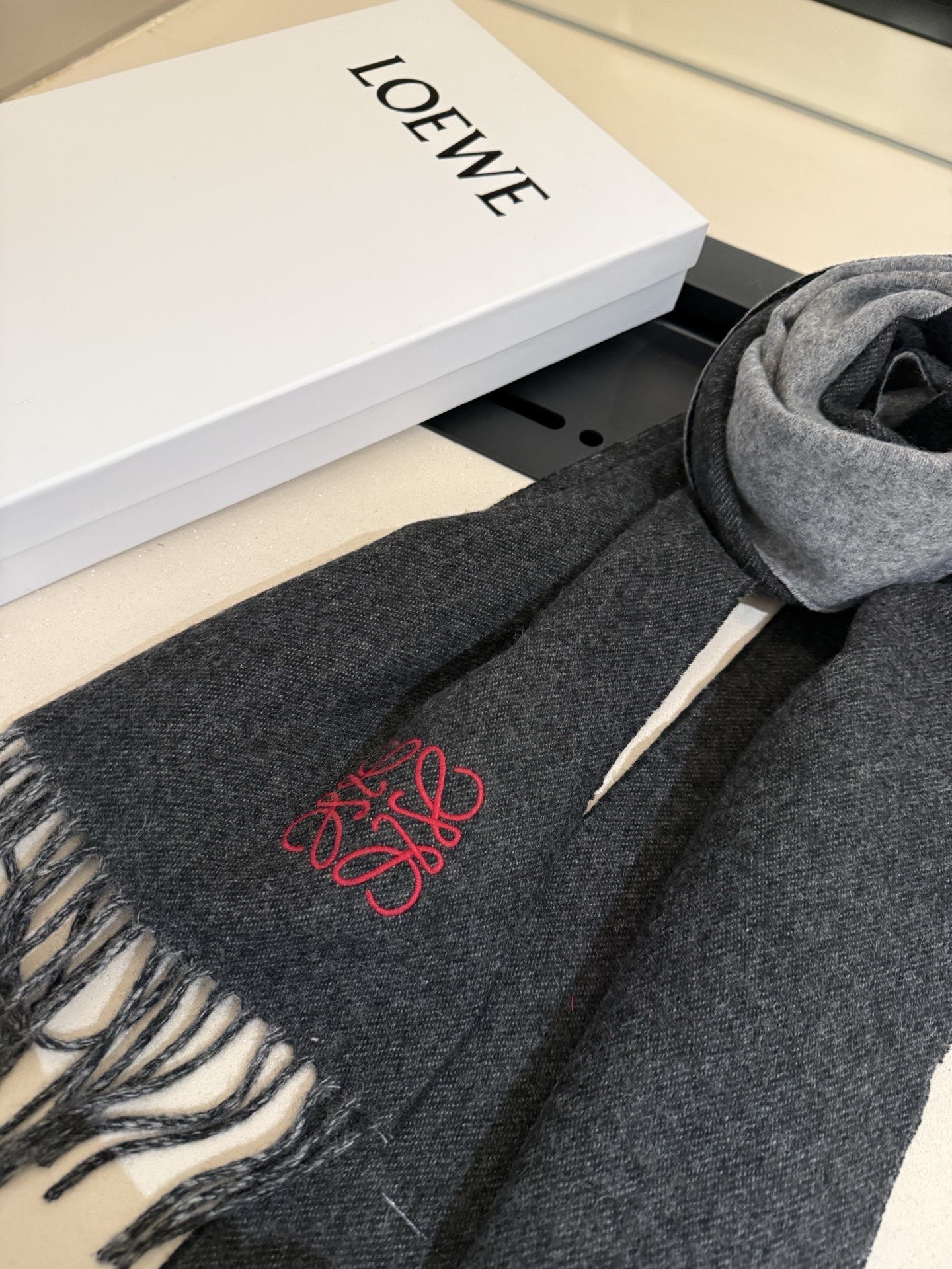 P罗意威🏖️【男女围巾】怒赞自留，难得的高端男款！家属福利！巴宝莉非常正的男士围巾~面料大爱，非常柔软细