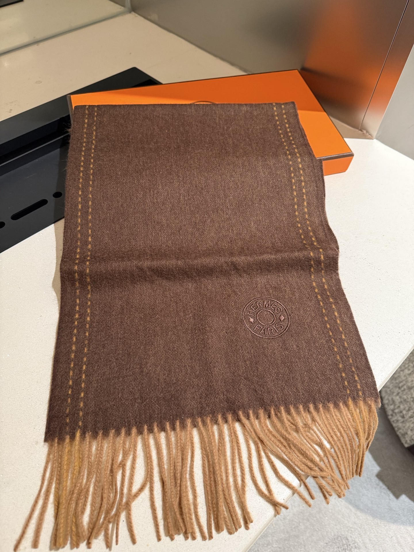 P【爱马仕双条长巾】‼️♨️高尖端产物⚠️💯水波纹绝对令人尖叫的品质👍LOGO绣标低调奢华有内涵，此款围