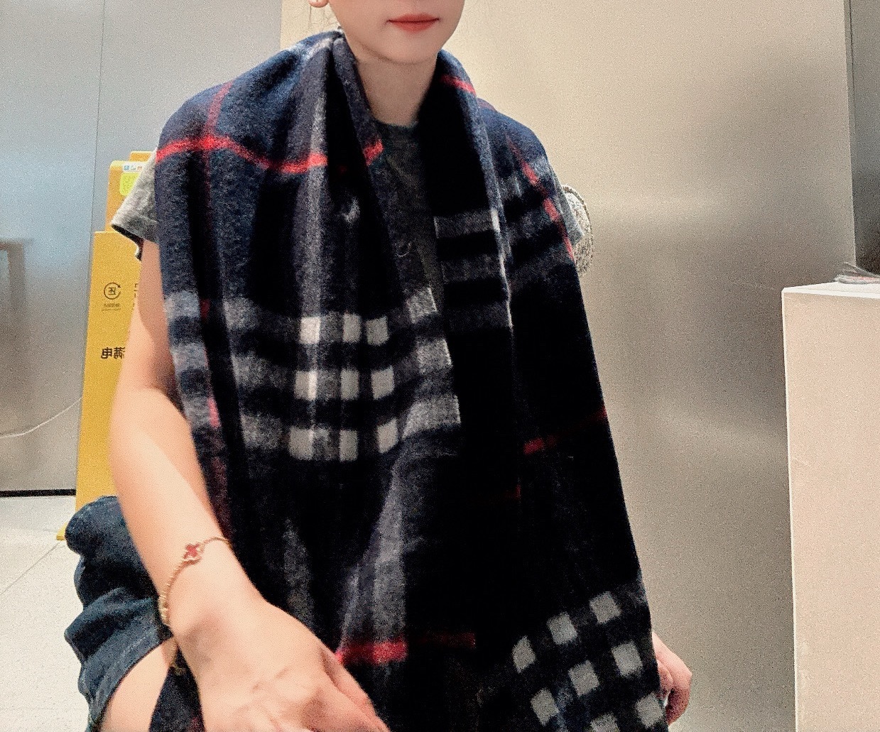 _dZu9s48mWjJhqYgVL3pMqWTT1Dwmsejjw-9fJYA