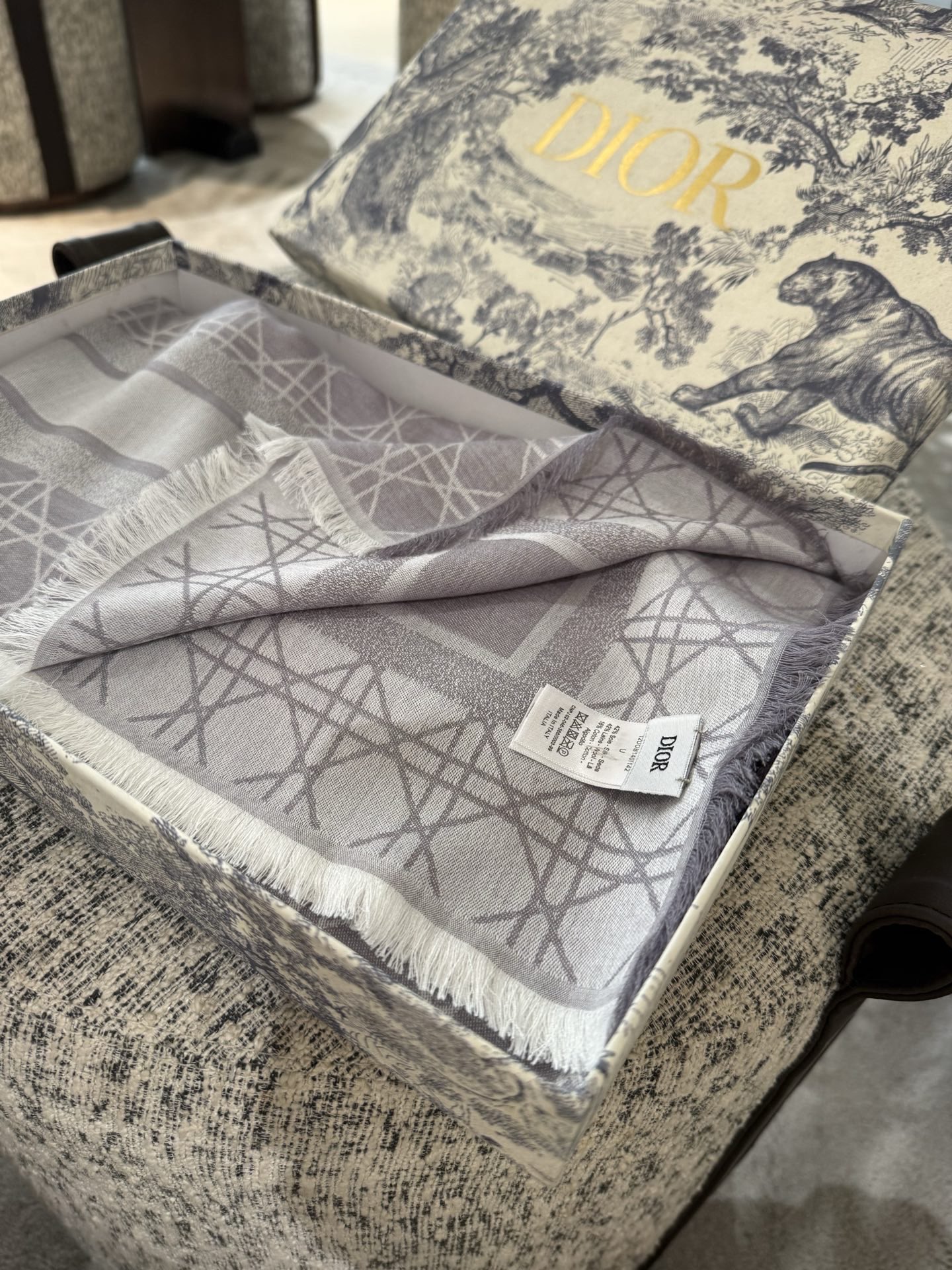 P高段位！是Dior的女人！经典藤格纹新演绎！！】实物有被惊艳到！！Dior今年25秋冬新出的Canna