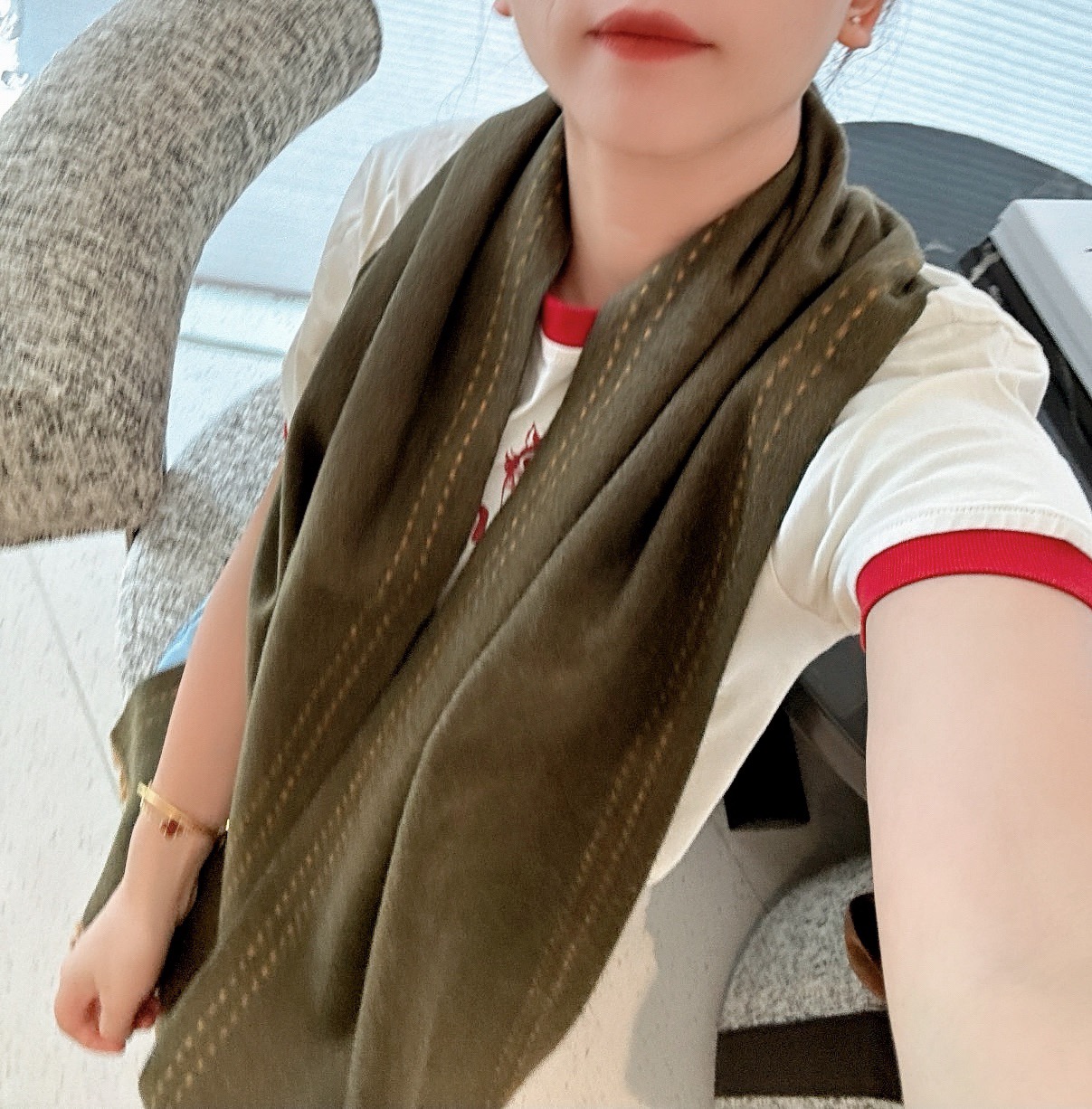 P罗意威♥️怒赞自留，难得的高端男款！家属福利！巴宝莉非常正的男士围巾~面料大爱，非常柔软细腻舒服，轻度