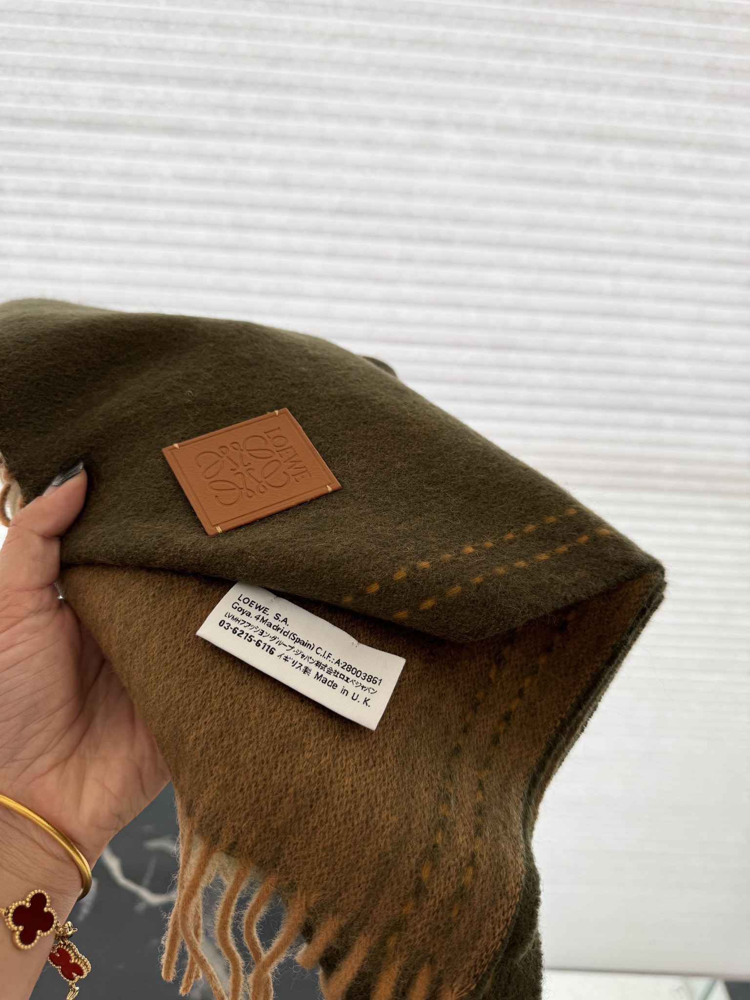 P罗意威♥️怒赞自留，难得的高端男款！家属福利！巴宝莉非常正的男士围巾~面料大爱，非常柔软细腻舒服，轻度