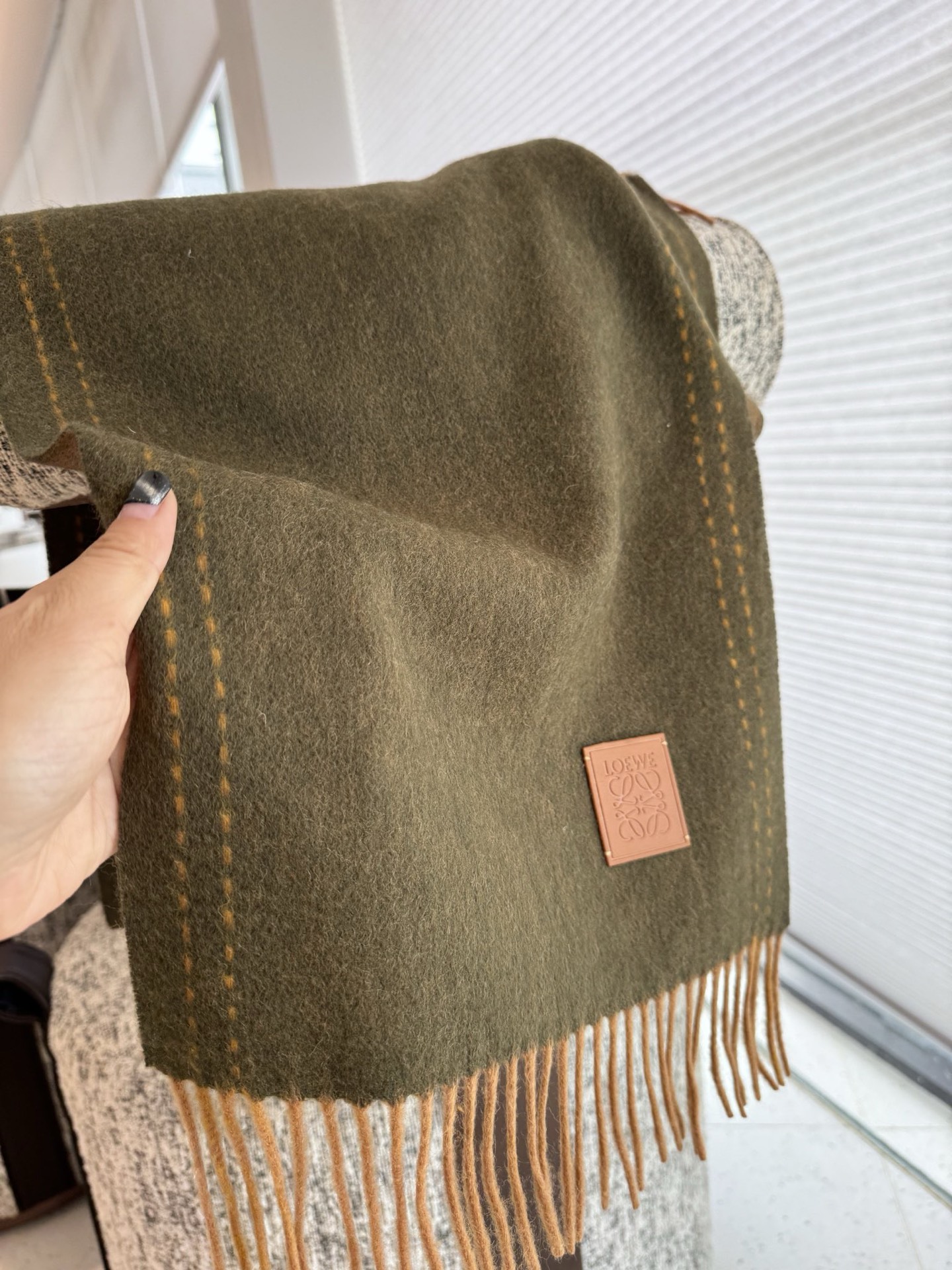 P罗意威♥️怒赞自留，难得的高端男款！家属福利！巴宝莉非常正的男士围巾~面料大爱，非常柔软细腻舒服，轻度