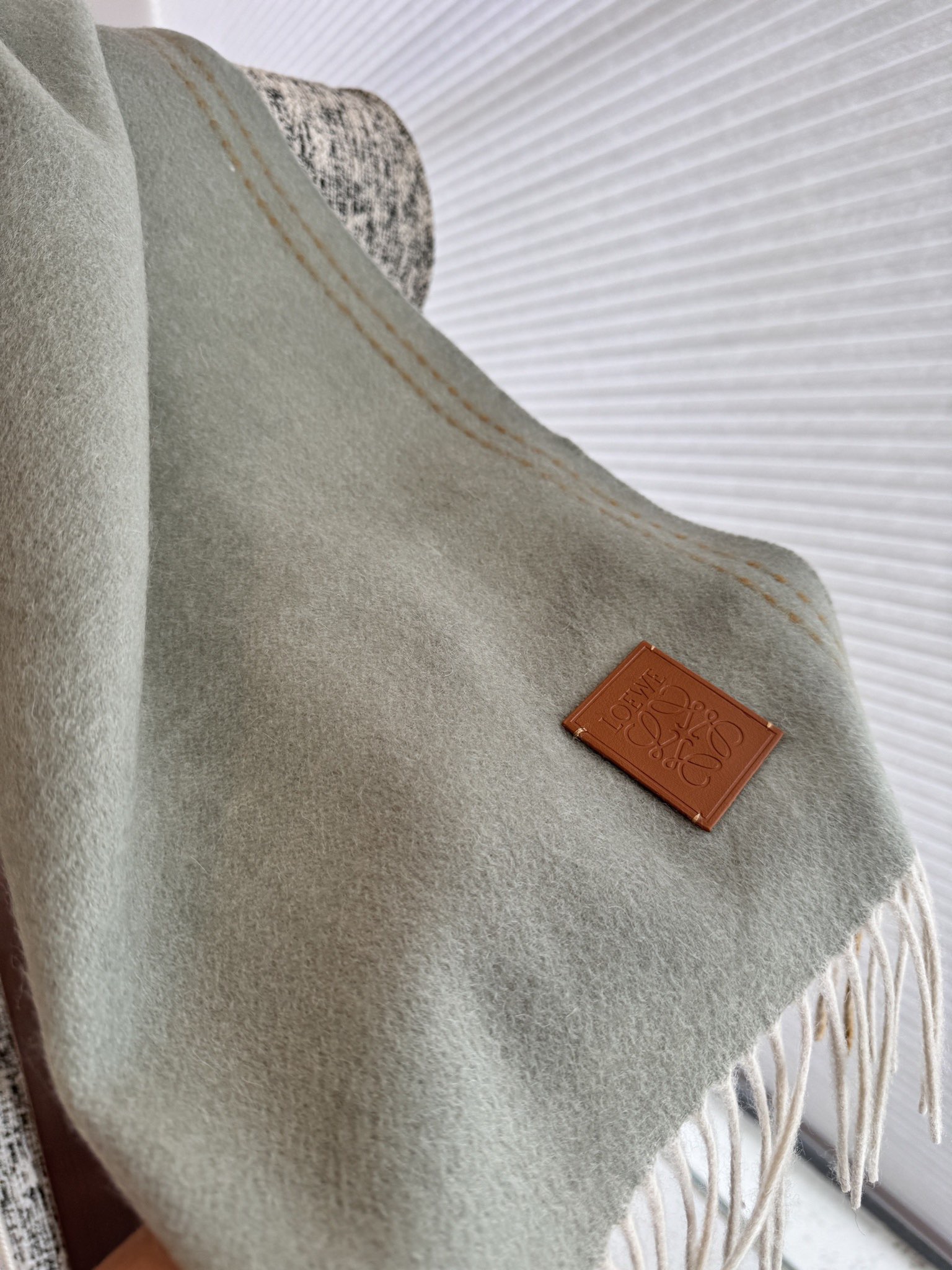 P罗意威♥️怒赞自留，难得的高端男款！家属福利！巴宝莉非常正的男士围巾~面料大爱，非常柔软细腻舒服，轻度